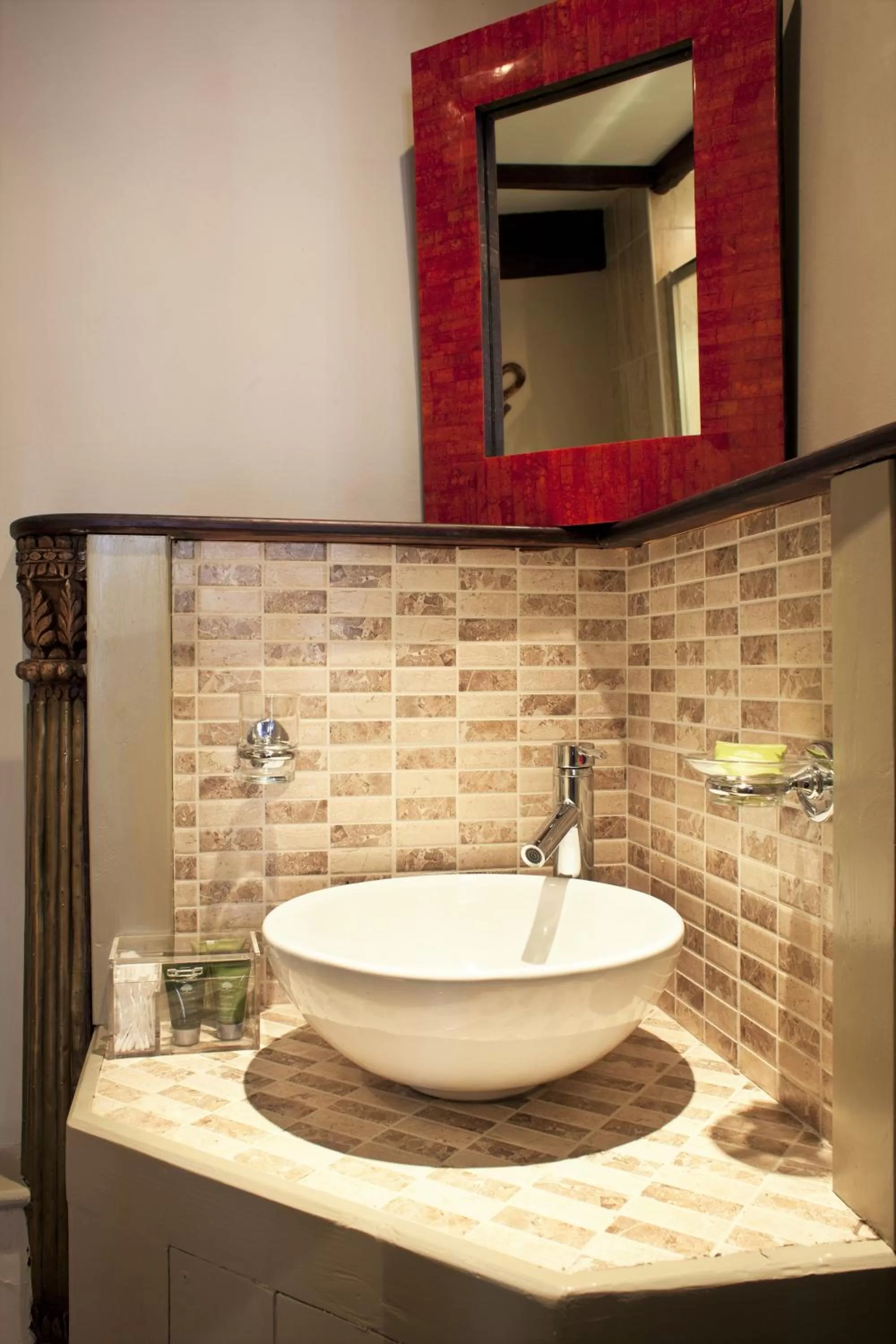 Bathroom in The Cross Keys