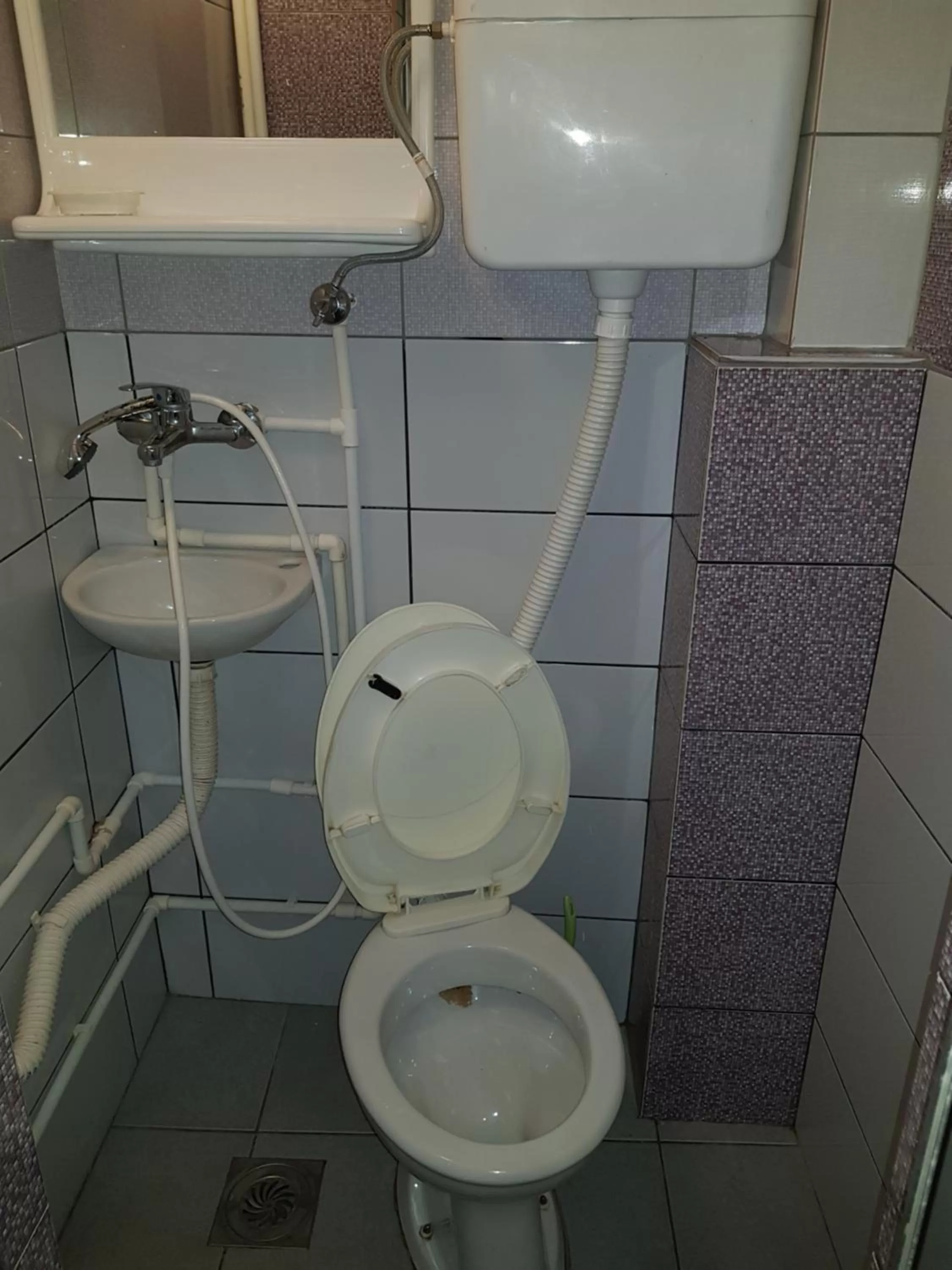 Bathroom in Prenociste H2O