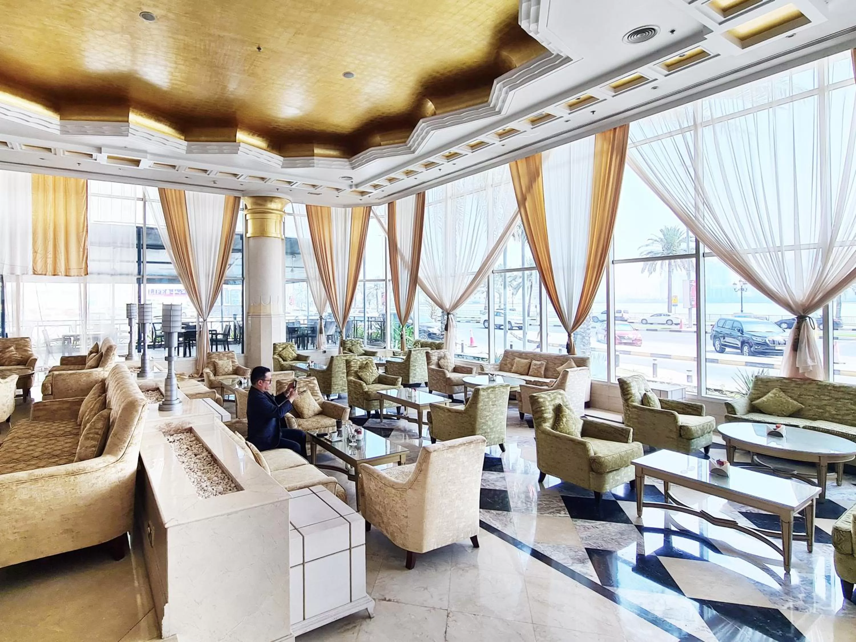 Restaurant/places to eat in Corniche Hotel Sharjah