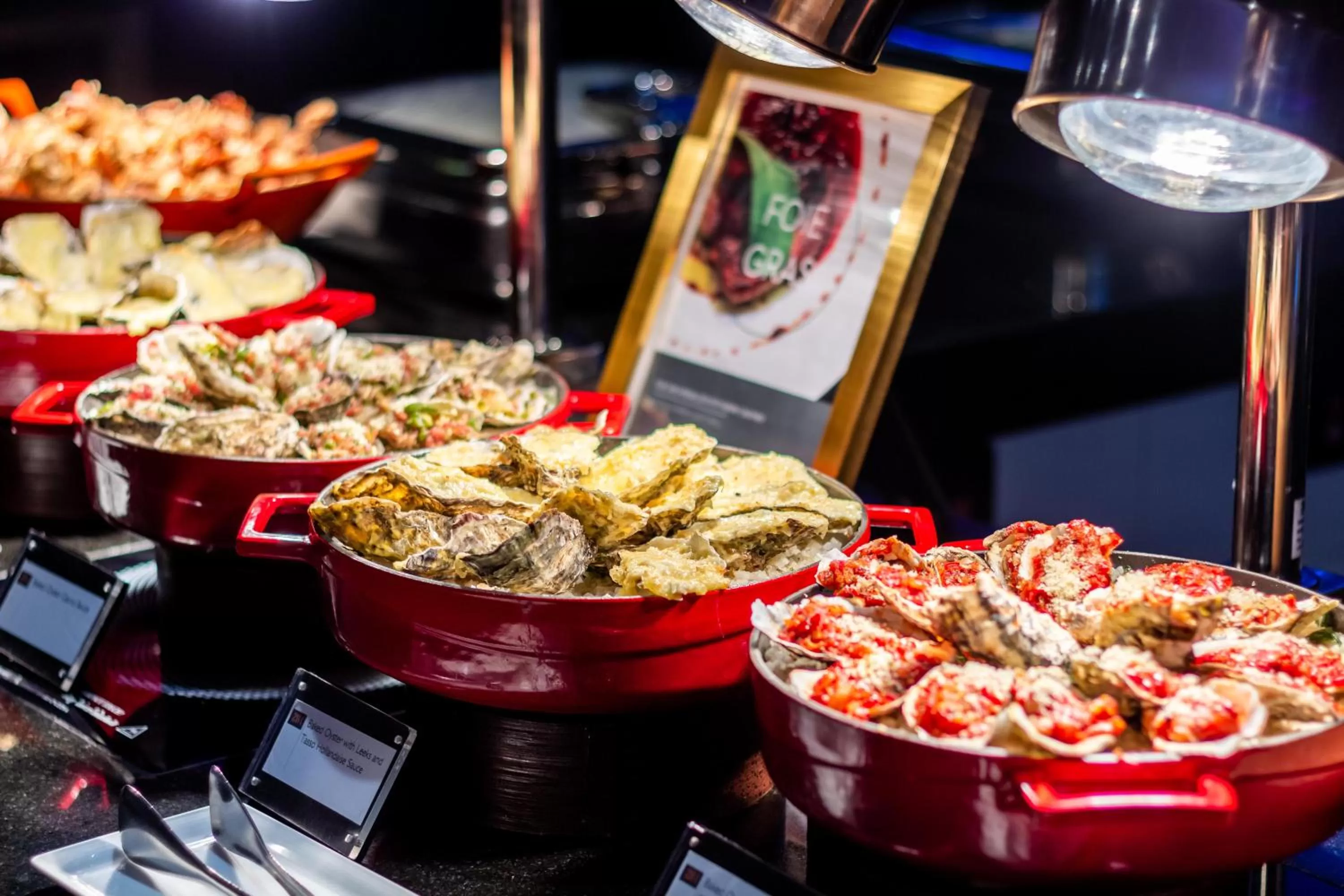 Restaurant/places to eat in Swissotel Bangkok Ratchada