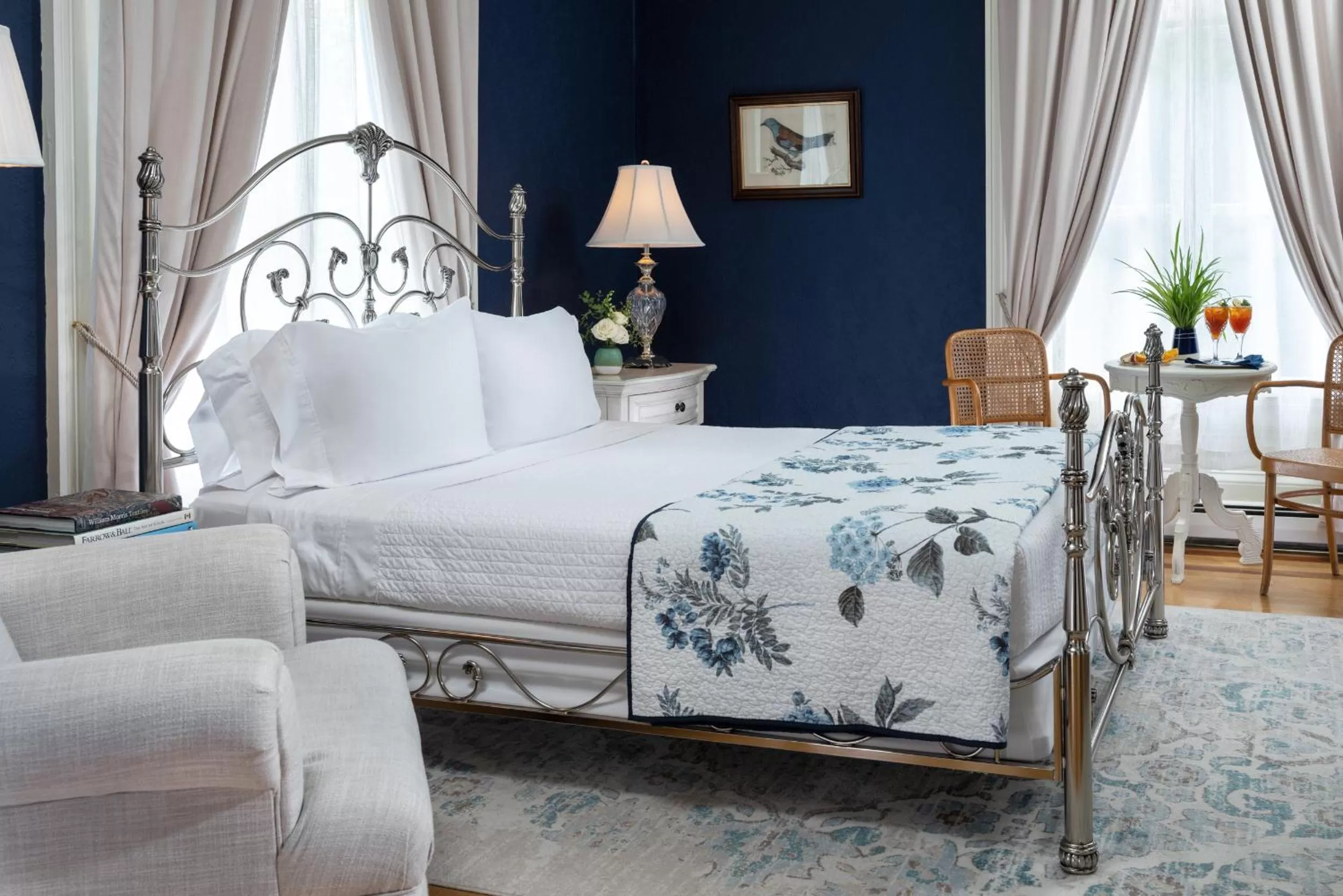 Bedroom in Landmark Inn