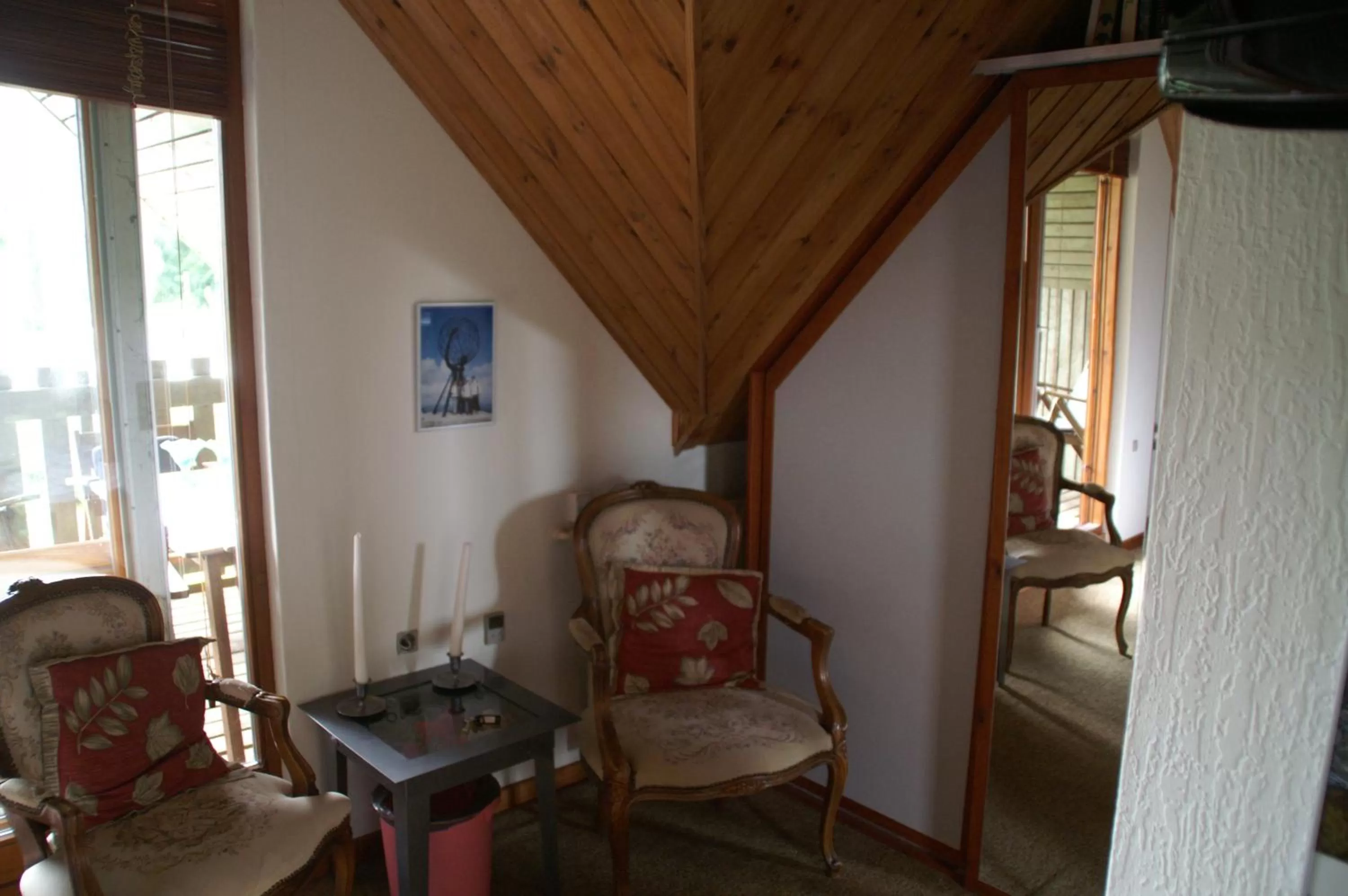 Text overlay, Seating Area in Annys Bed & Breakfast