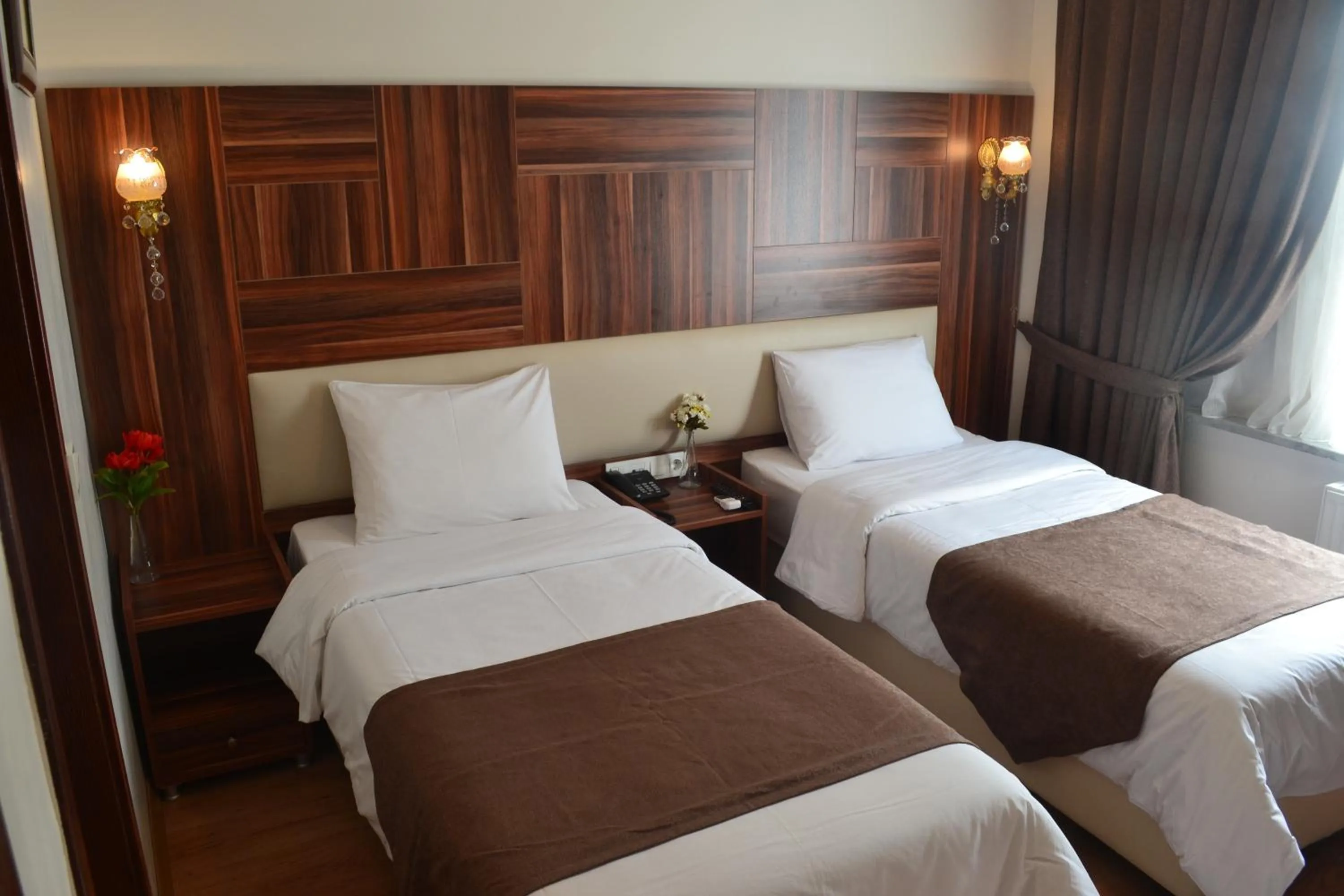 Bedroom, Bed in New Fatih Hotel