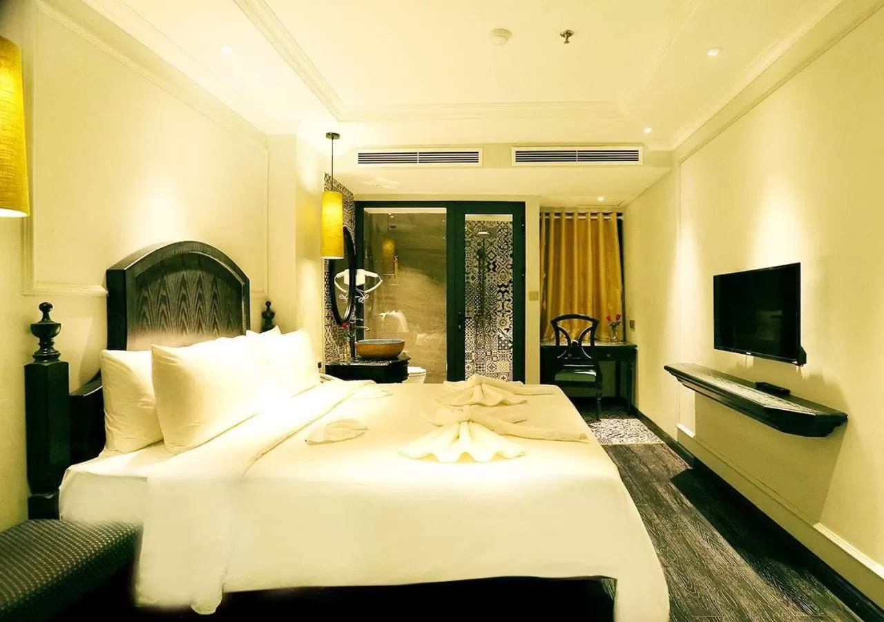Photo of the whole room in Hanoi Emerald Waters Hotel Valley