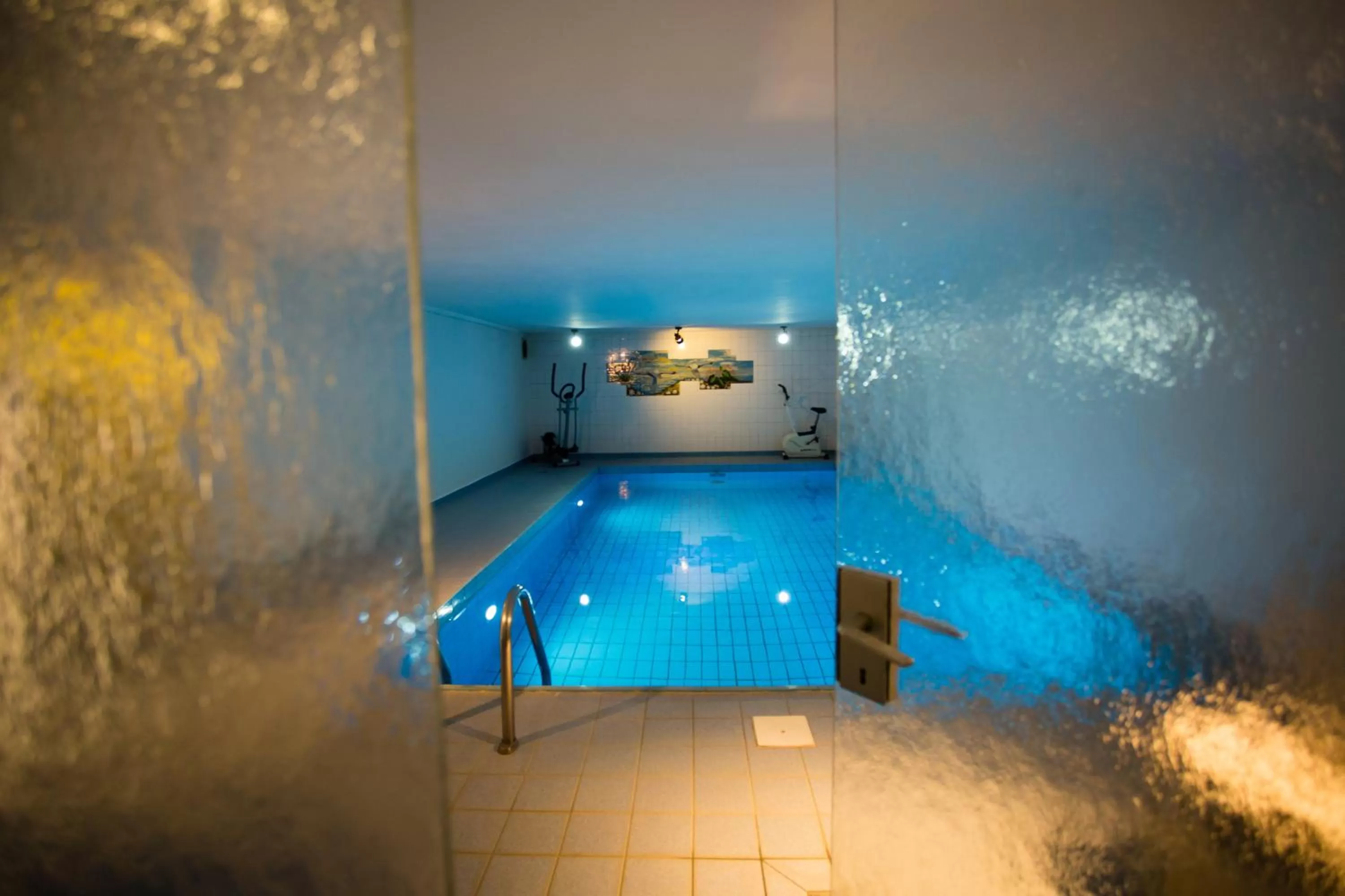 Swimming pool in Hotel Am Sportpark