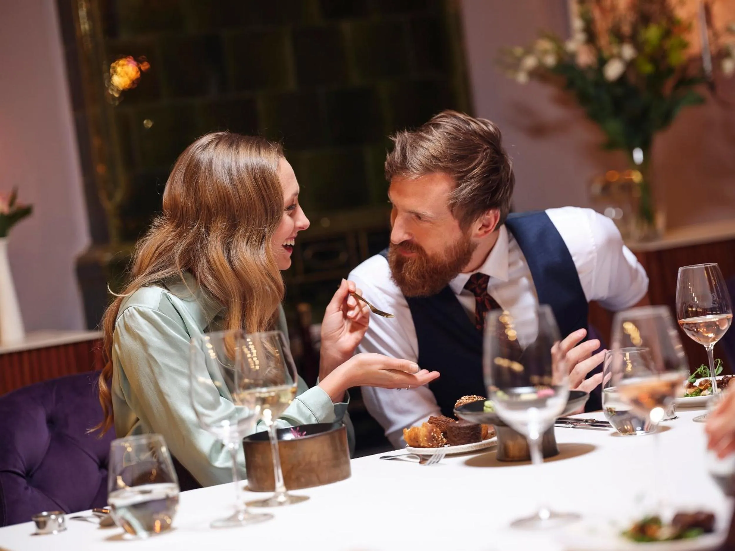 Restaurant/places to eat in Villa Ammende Restaurant and Hotel