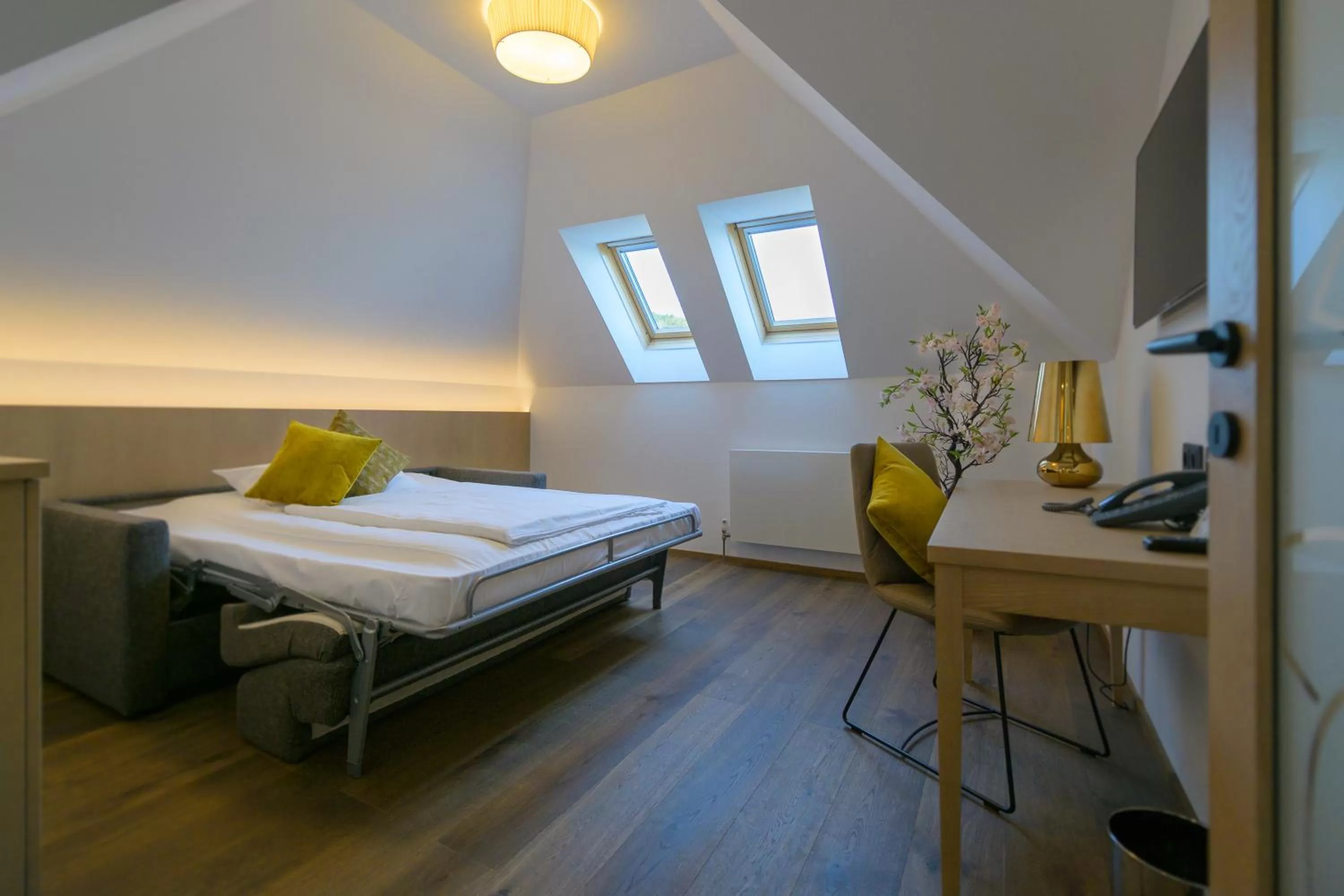 Bed in Hotel Turmhof