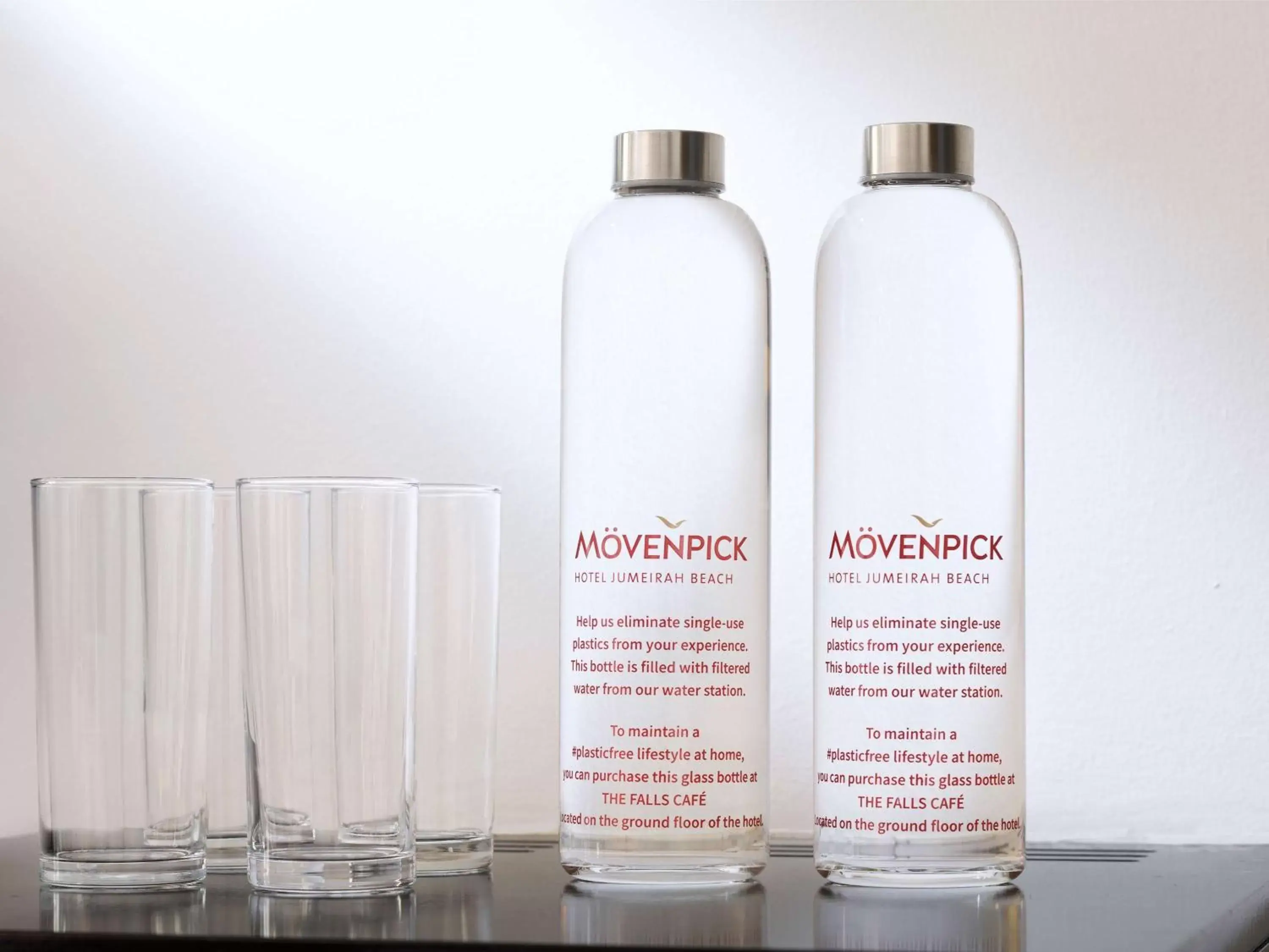 Executive Suite Partial Sea View with Balcony in Mövenpick Hotel Jumeirah Beach Executive Suite Partial Sea View with Balcony in Mövenpick Hotel Jumeirah Beach