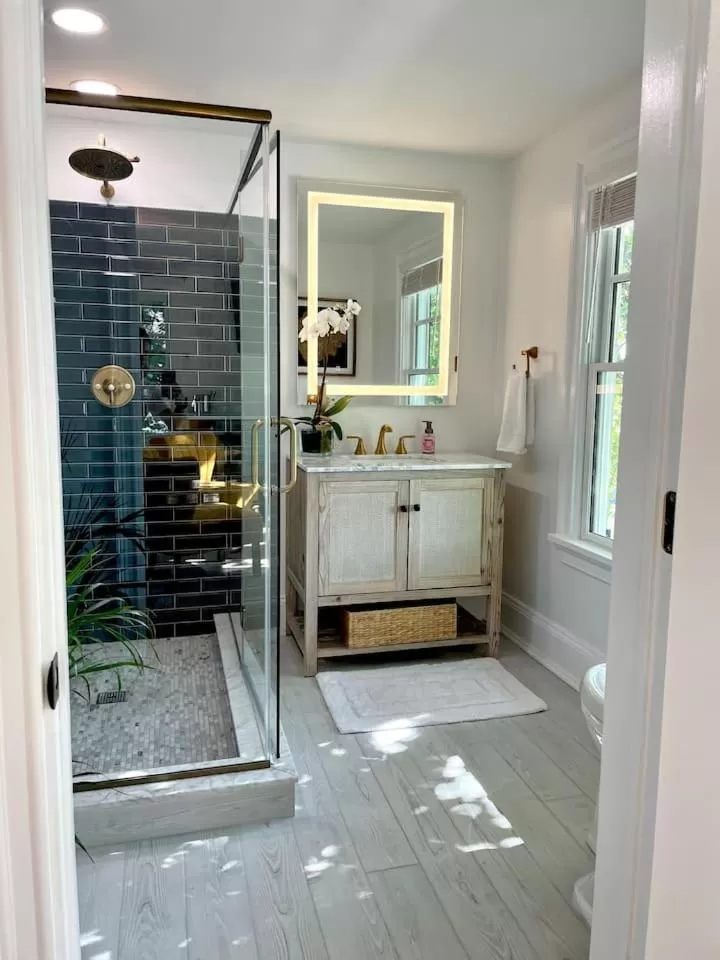 Buttonwood Boutique Hotel