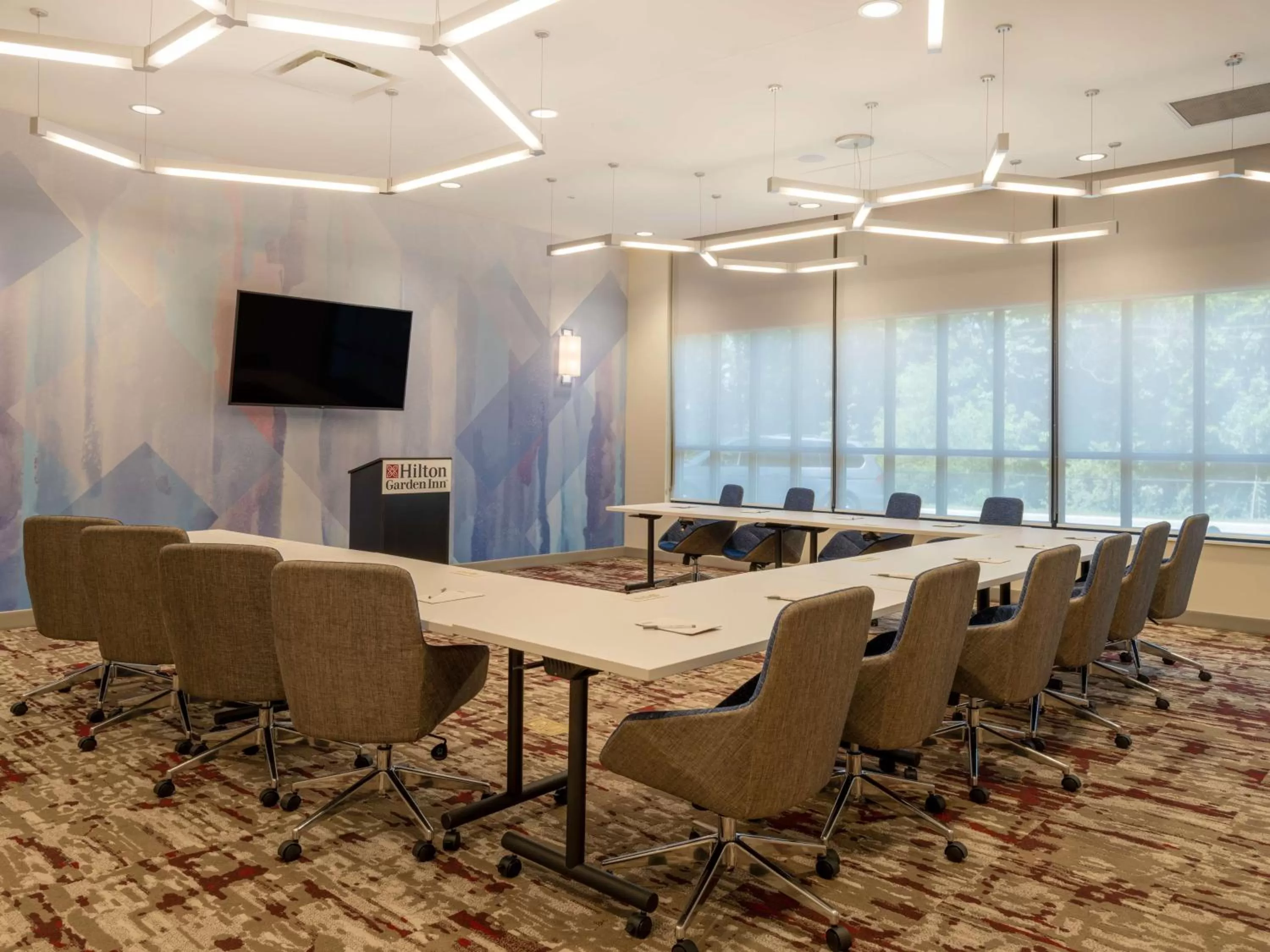 Meeting/conference room in Hilton Garden Inn Jeffersonville, In