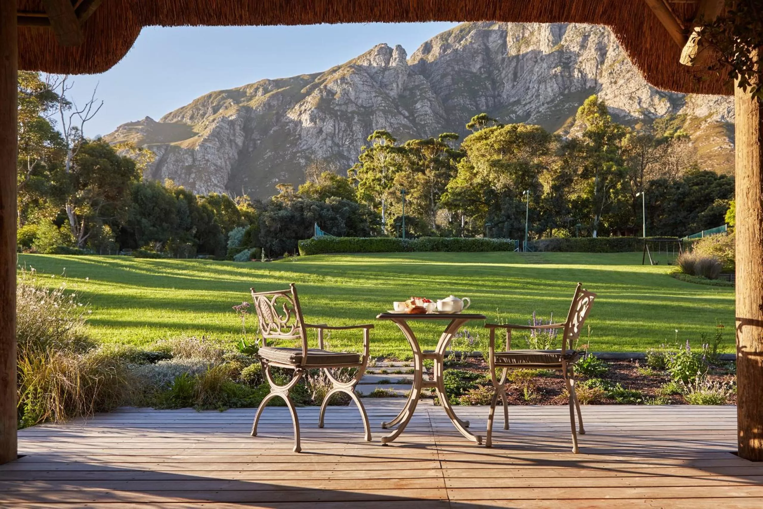 Garden in The Thatch House Boutique Hotel, Hermanus
