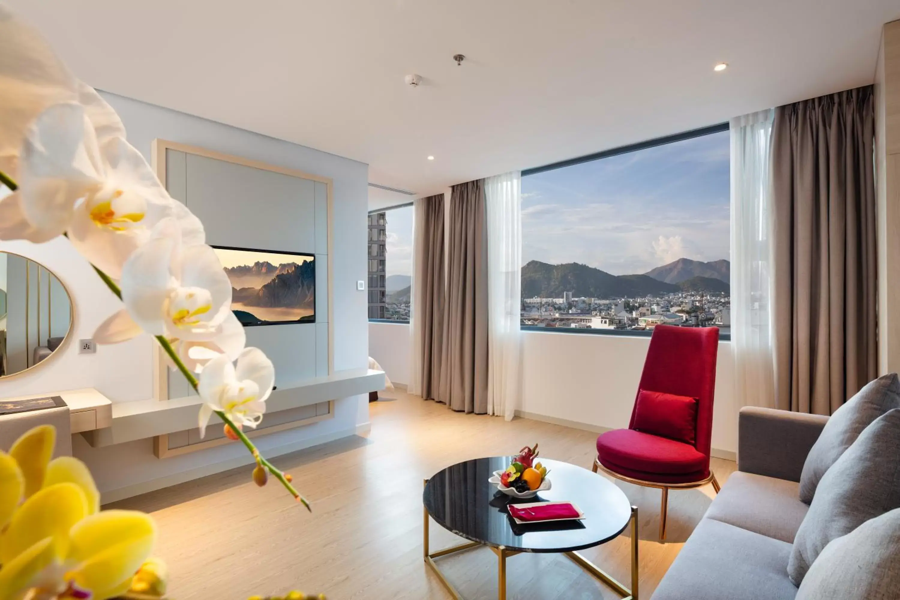 Executive Suite City View in DQua Hotel Executive Suite City View in DQua Hotel