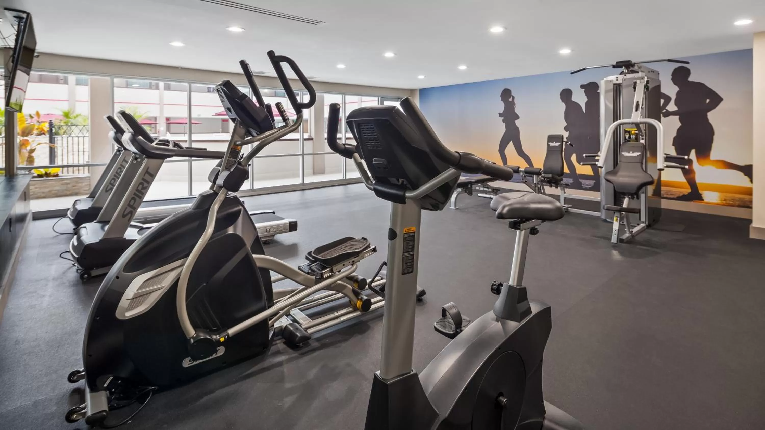 Fitness centre/facilities in Holiday Inn Brookfield - Milwaukee by IHG