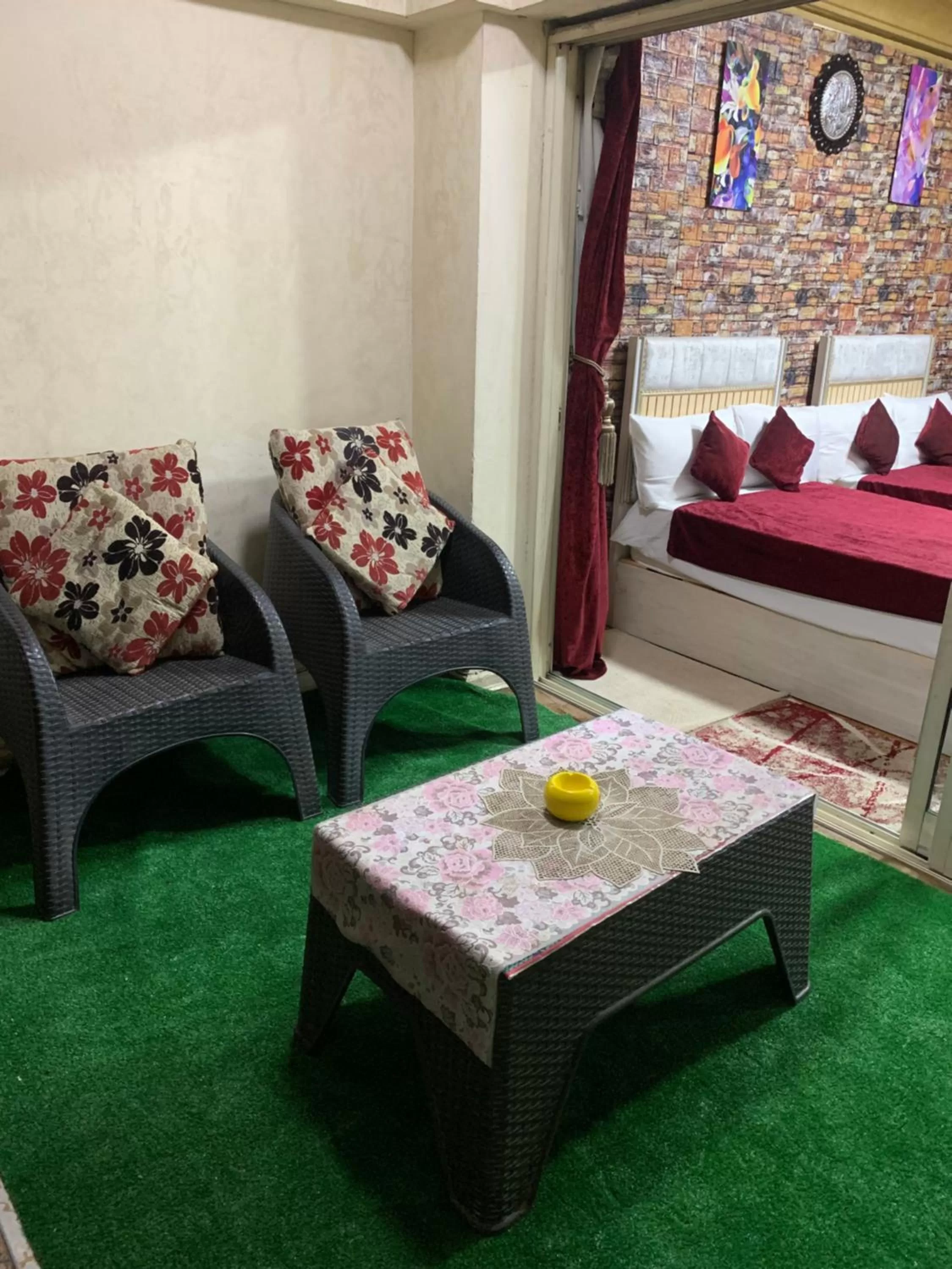 Seating Area in Nile Star Suites & Apartments