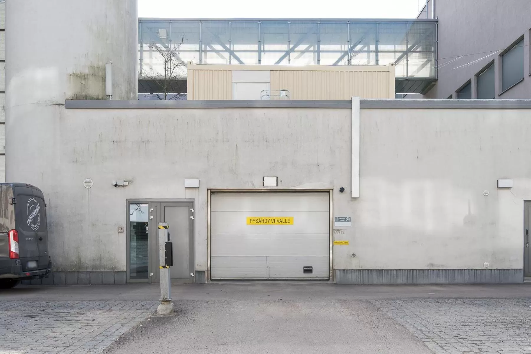 Parking in Hiisi Hotel Helsinki Jätkäsaari