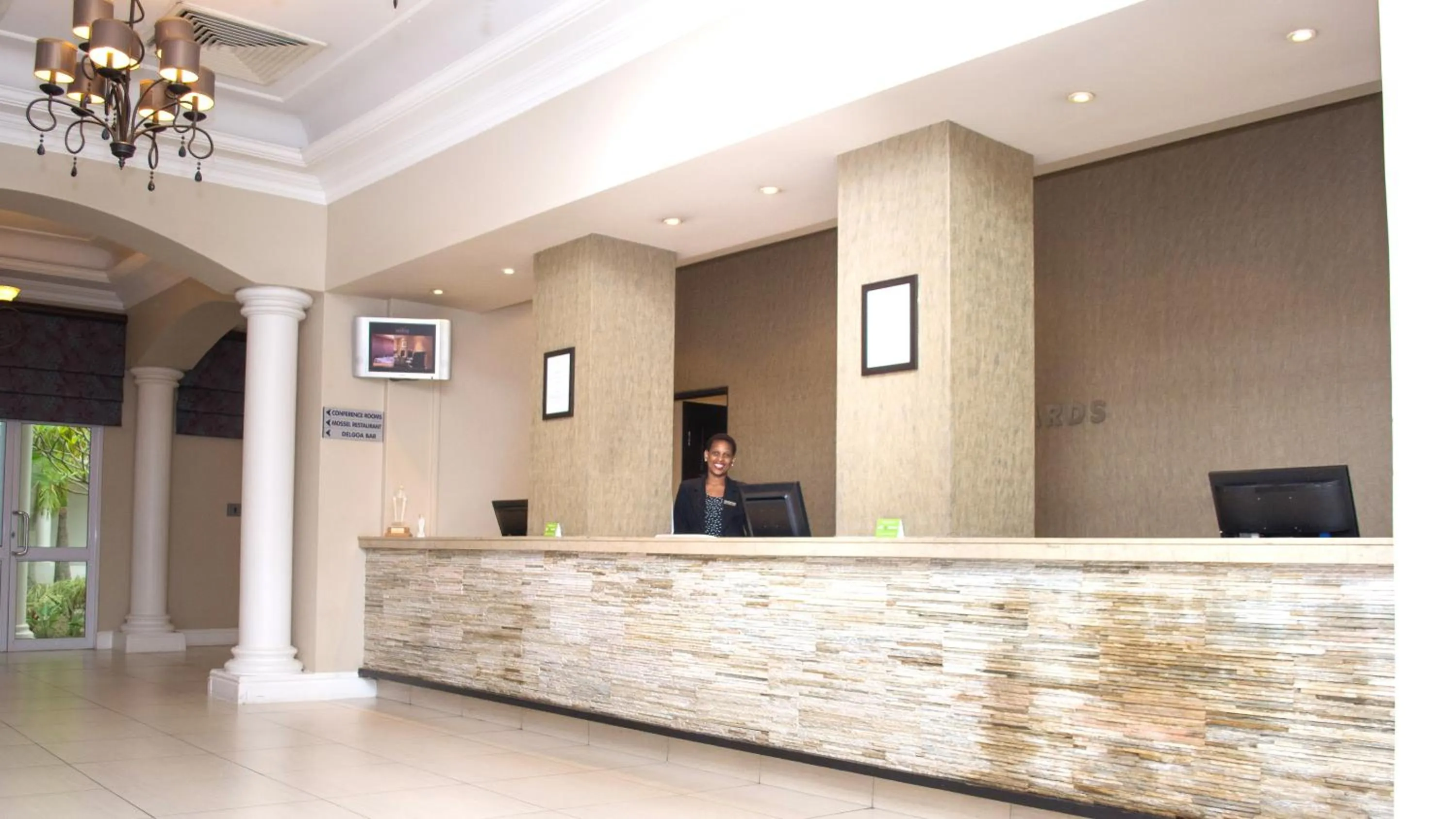 Staff in Premier Hotel The Richards