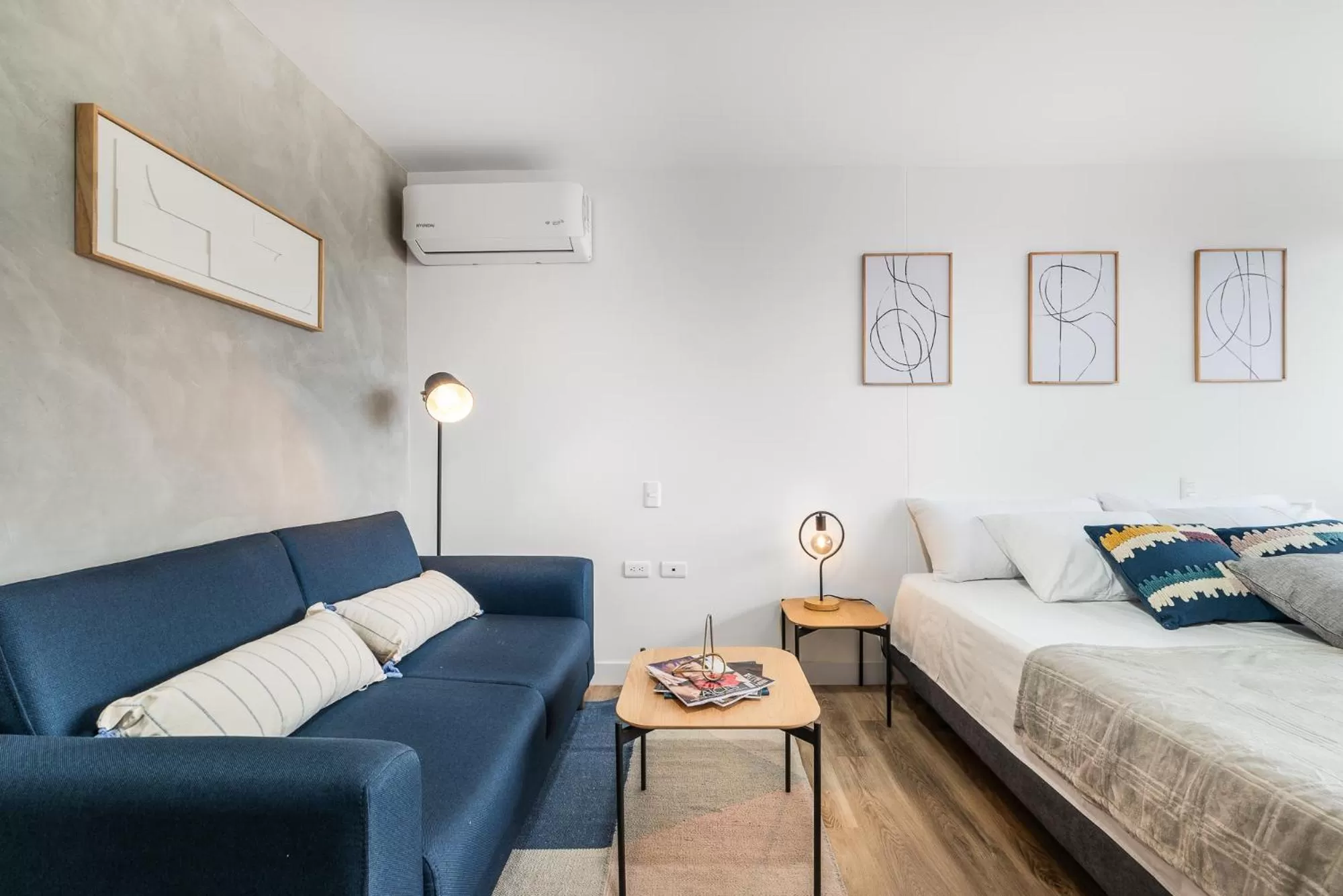 Bedroom, Bed in Apartamentos Go Living & Suites by HOUSY HOST