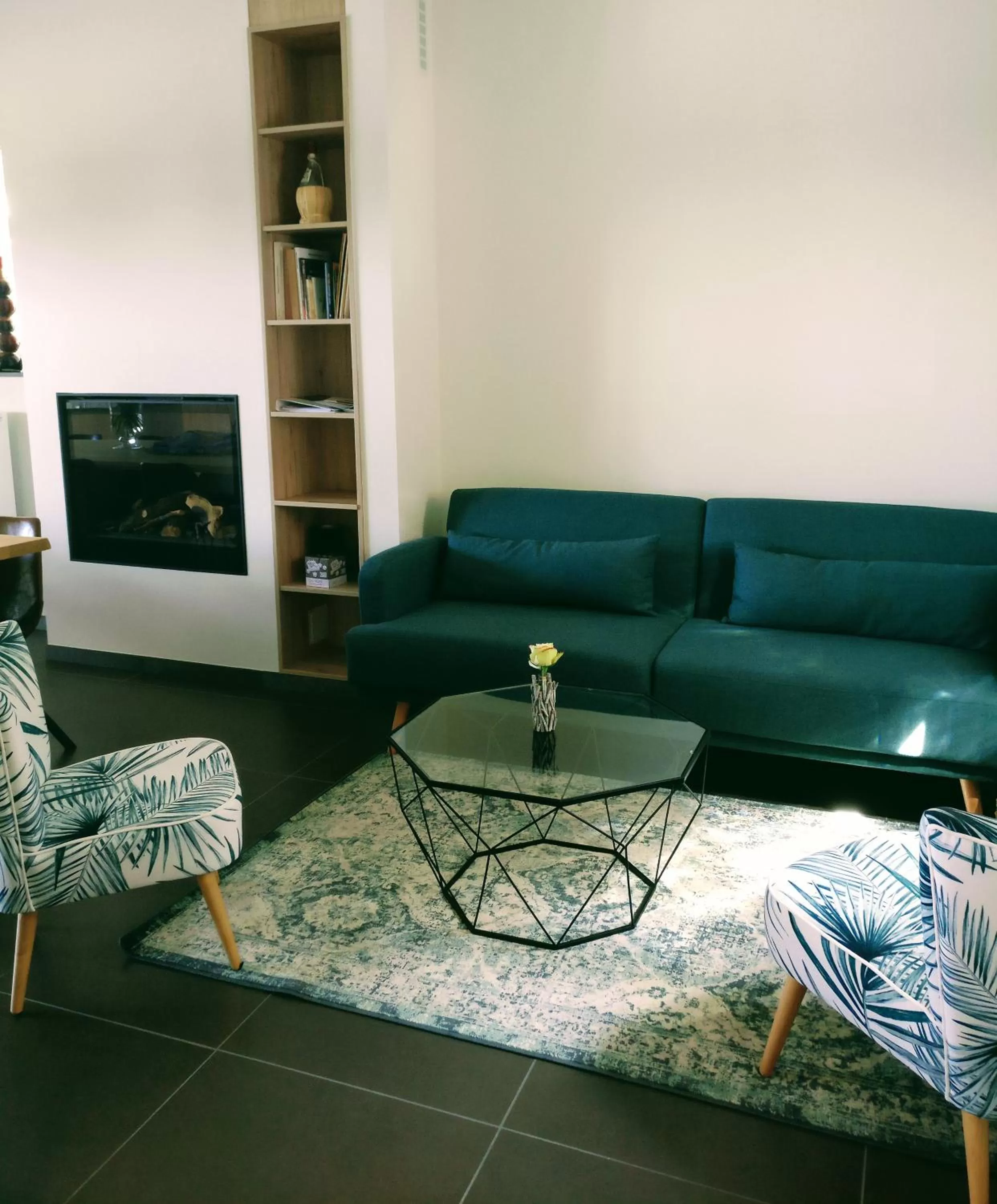 Property building, Seating Area in B & B De Veurnse Slaper