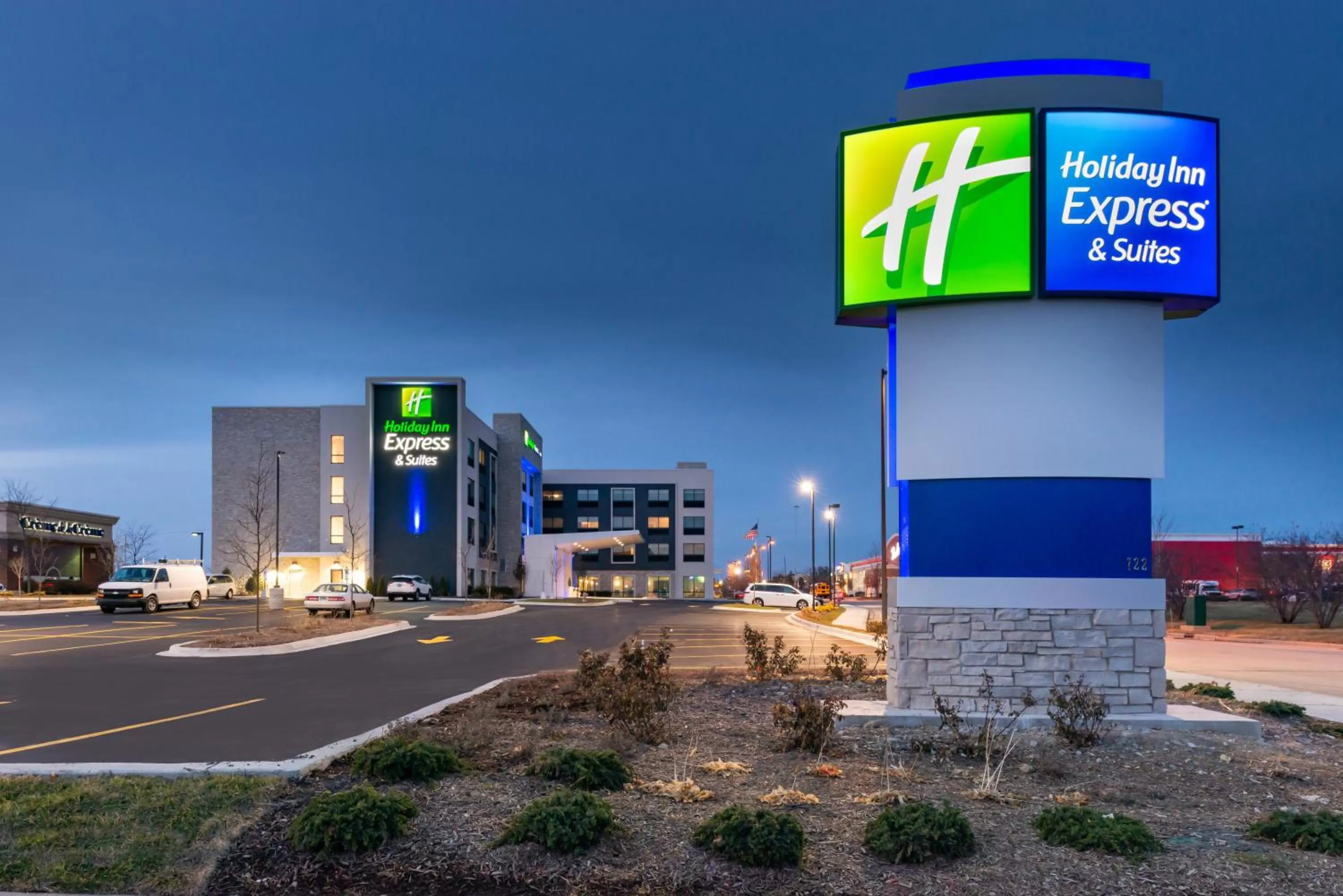 Property building in Holiday Inn Express & Suites - Romeoville - Joliet North by IHG