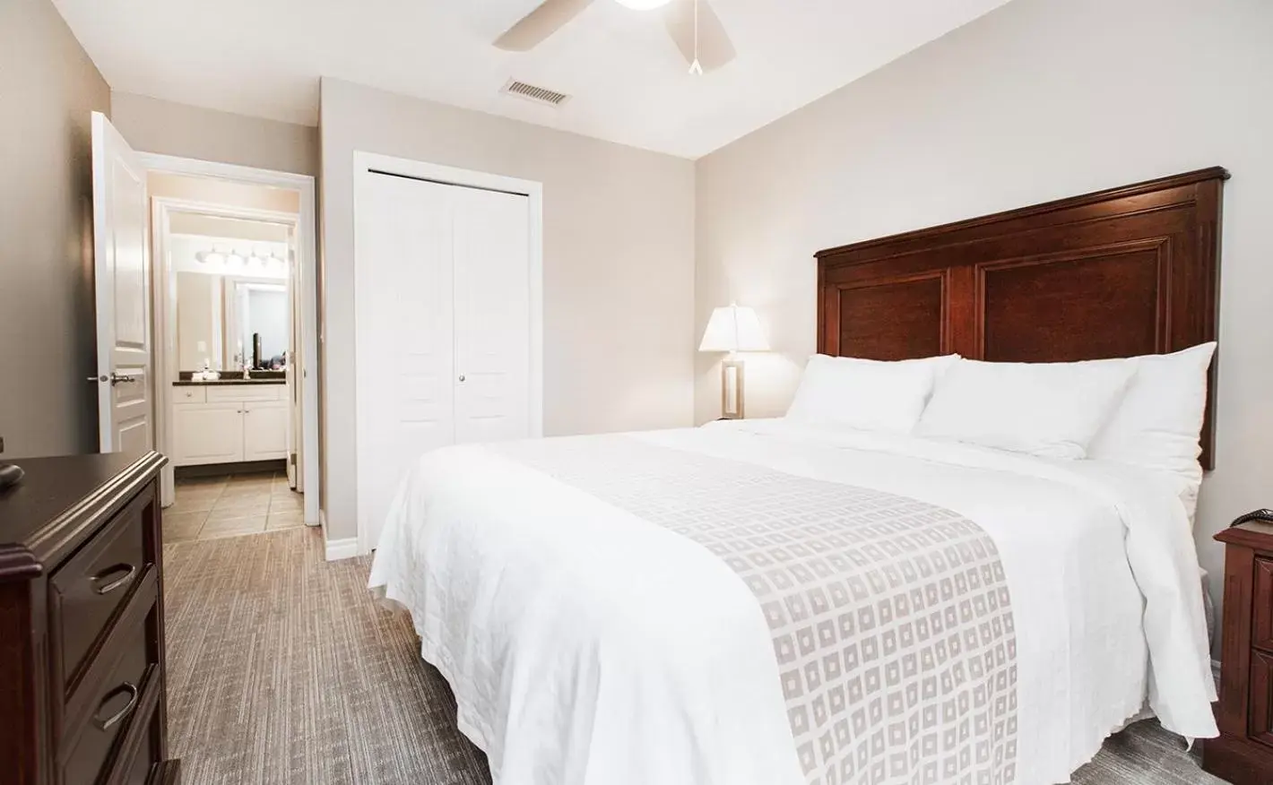 Executive Two-Bedroom, Two Bathrooms Suite in Canterra Suites Hotel Executive Two-Bedroom, Two Bathrooms Suite in Canterra Suites Hotel