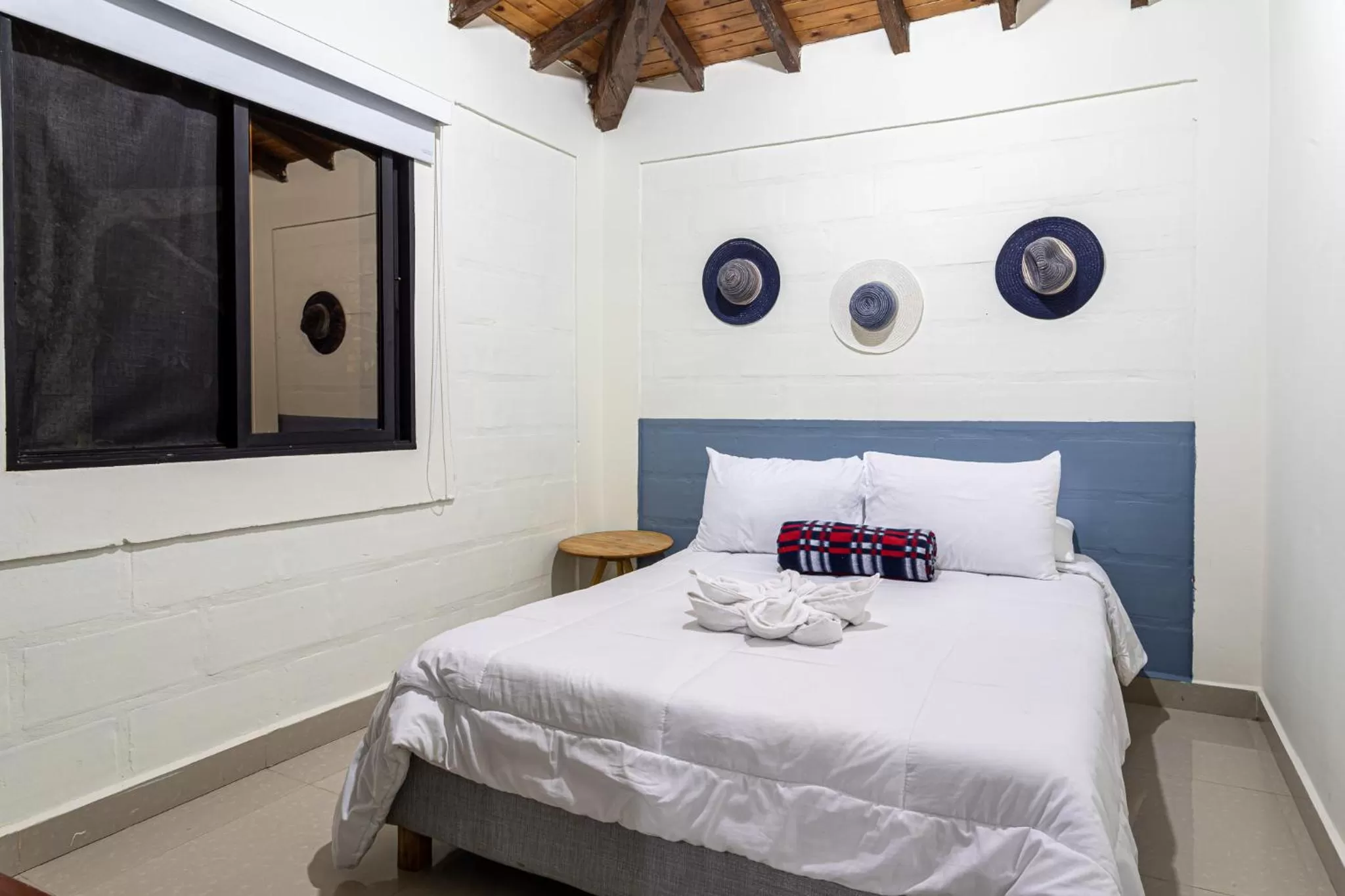 Bed in Soy Local Guatape