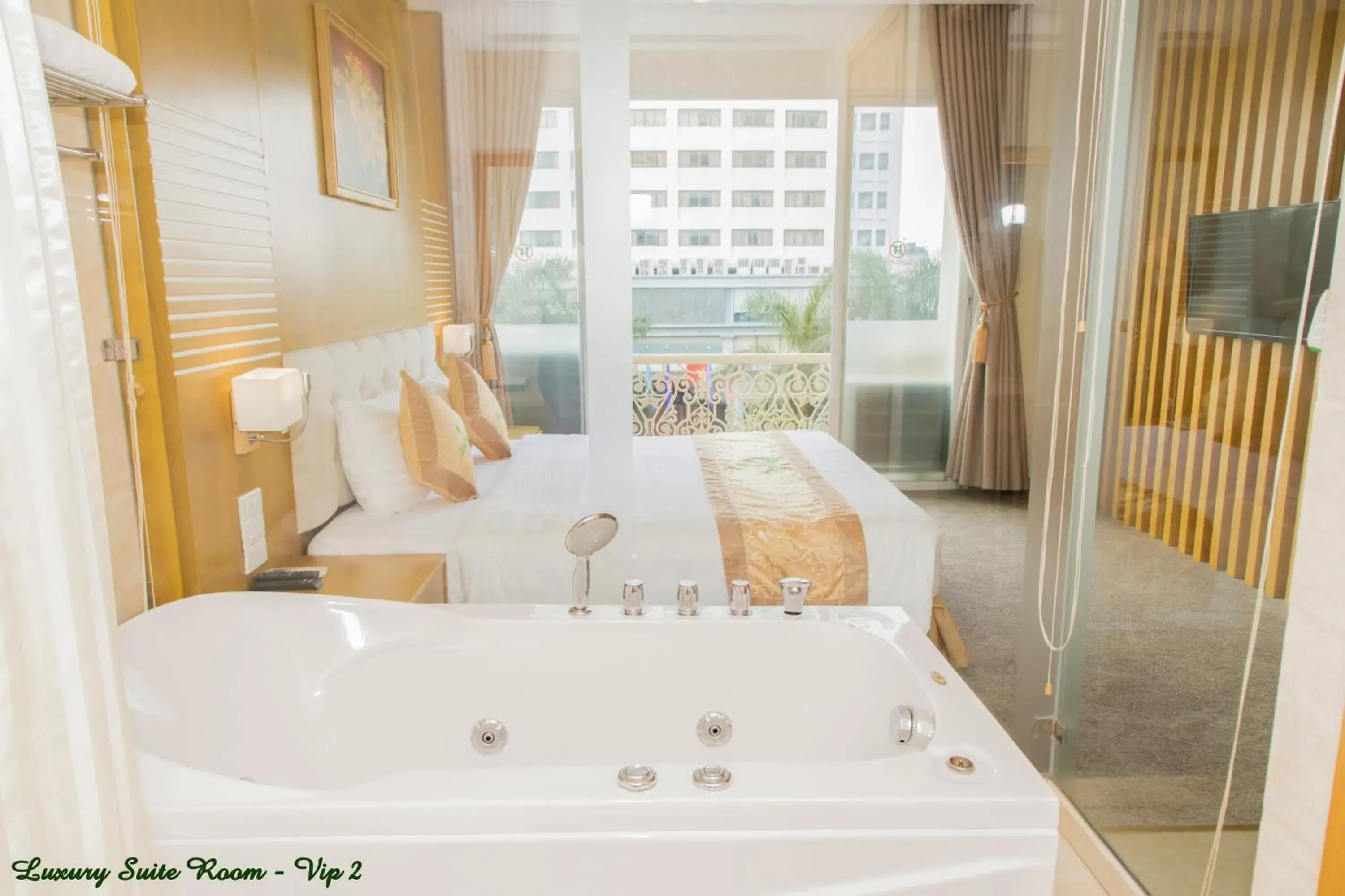 Suite with City View in Palm Hotel Thanh Hoa Suite with City View in Palm Hotel Thanh Hoa