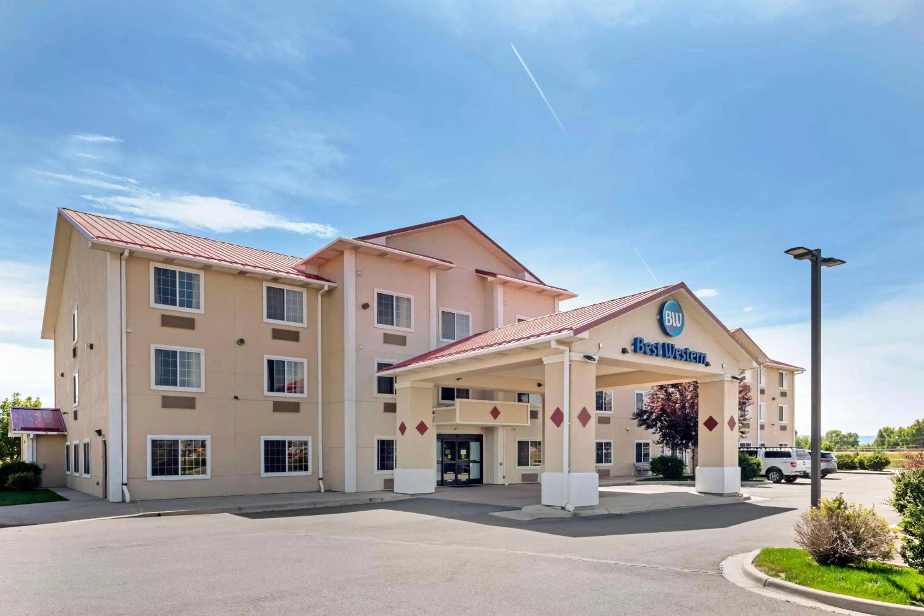 Property building in Best Western Laramie Inn & Suites
