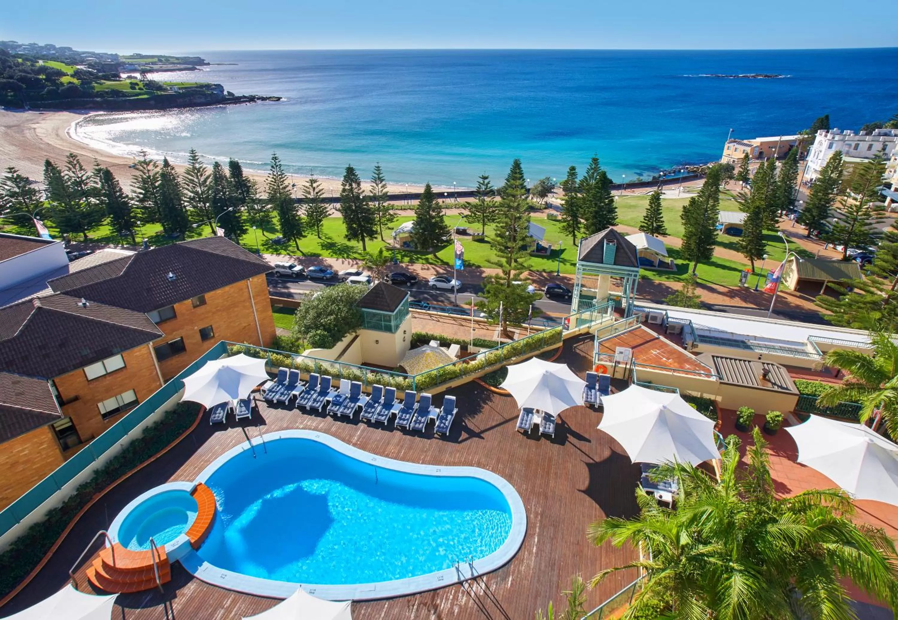 Sea view in Crowne Plaza Sydney Coogee Beach by IHG