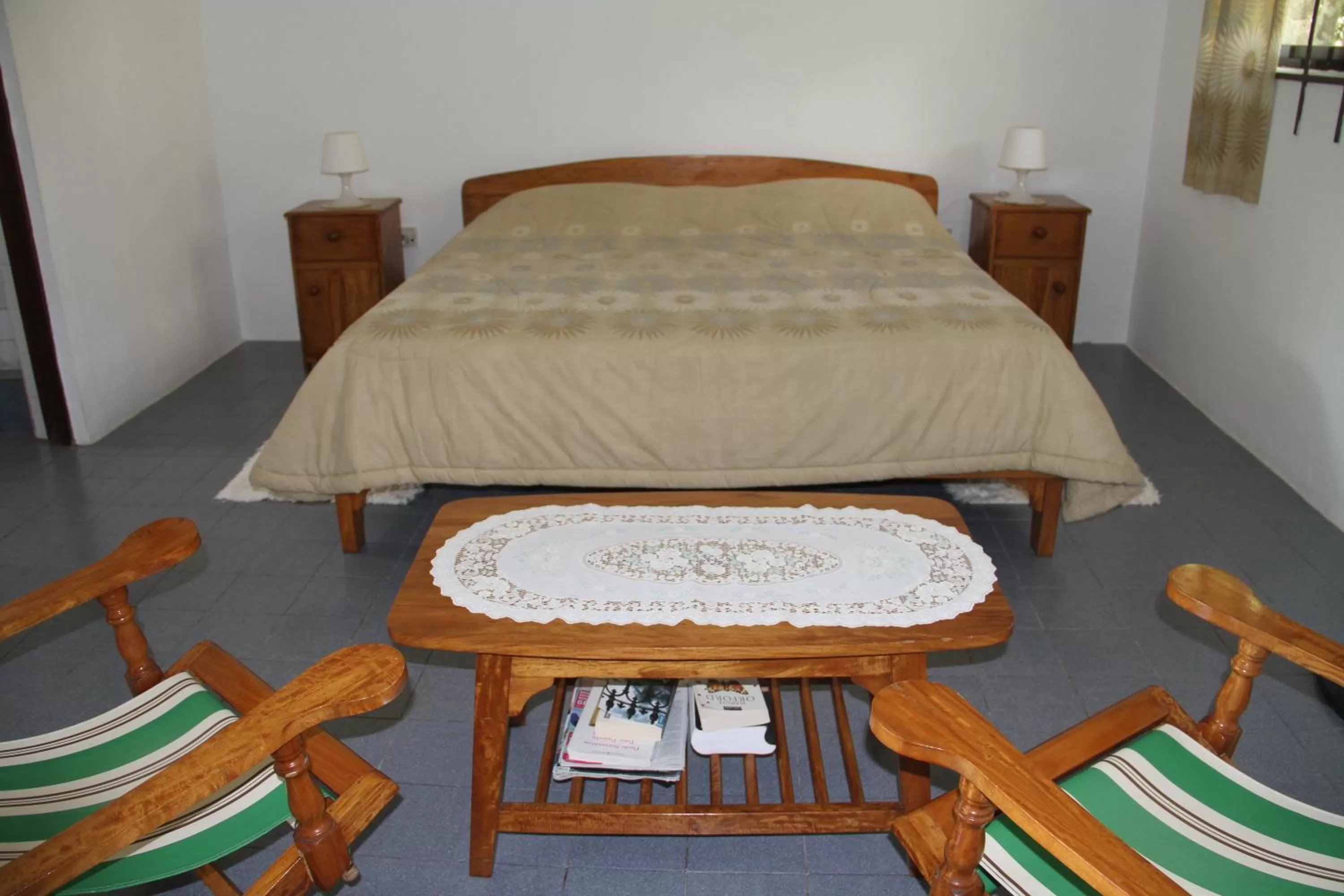 Bed in Daniella's Bungalows