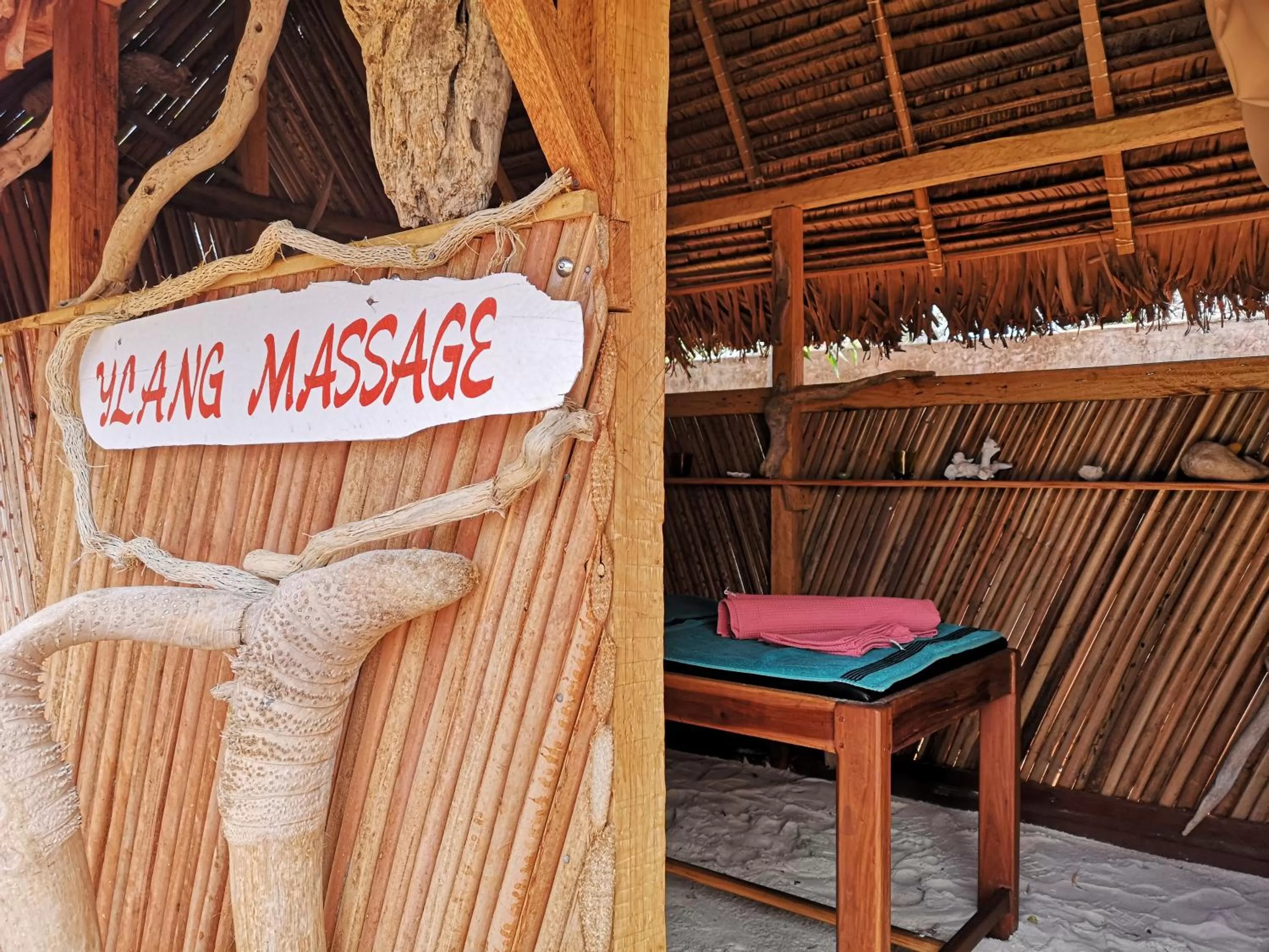 Massage in Hotel Lakana Ramena