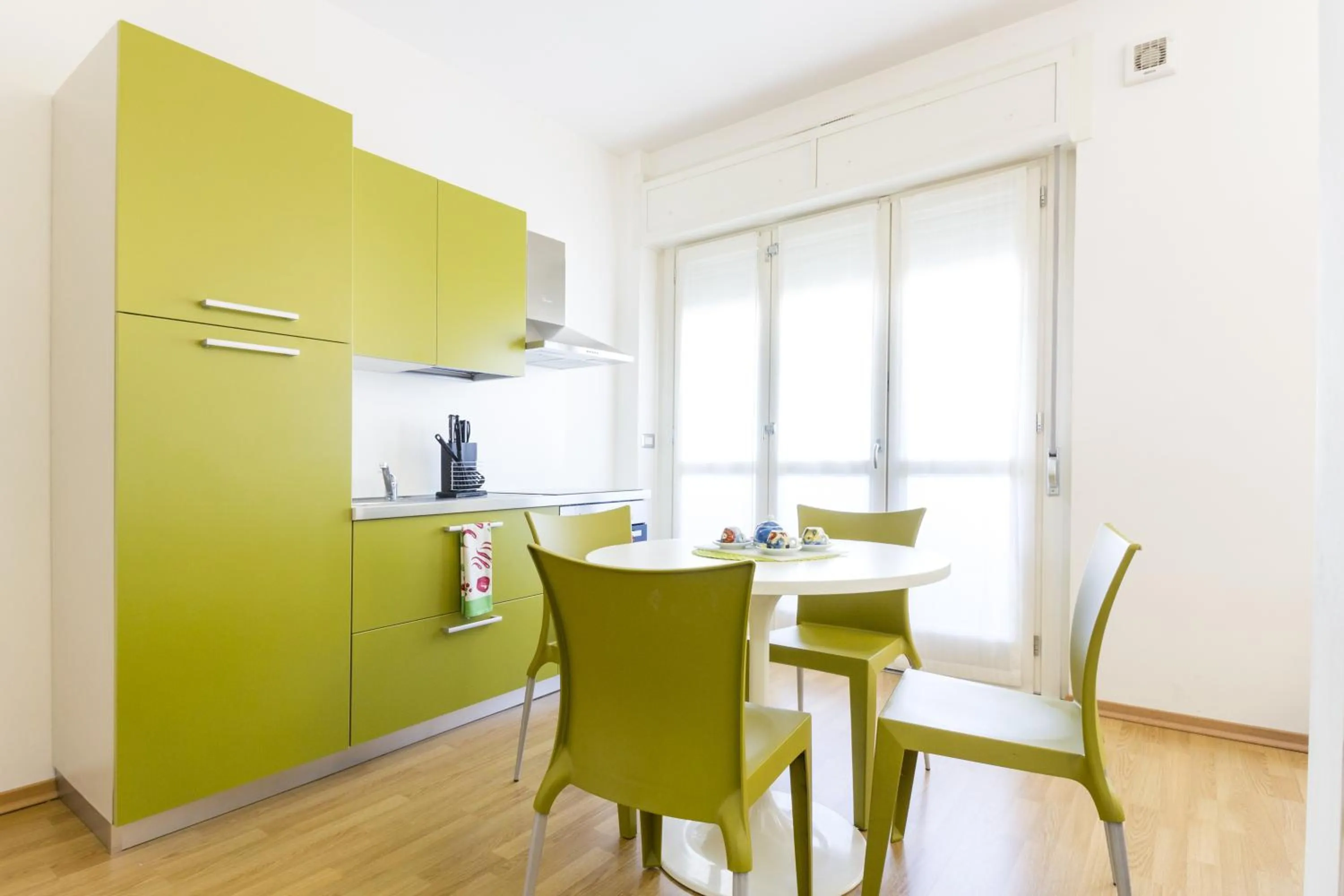 Kitchen or kitchenette in Hotel Sharing