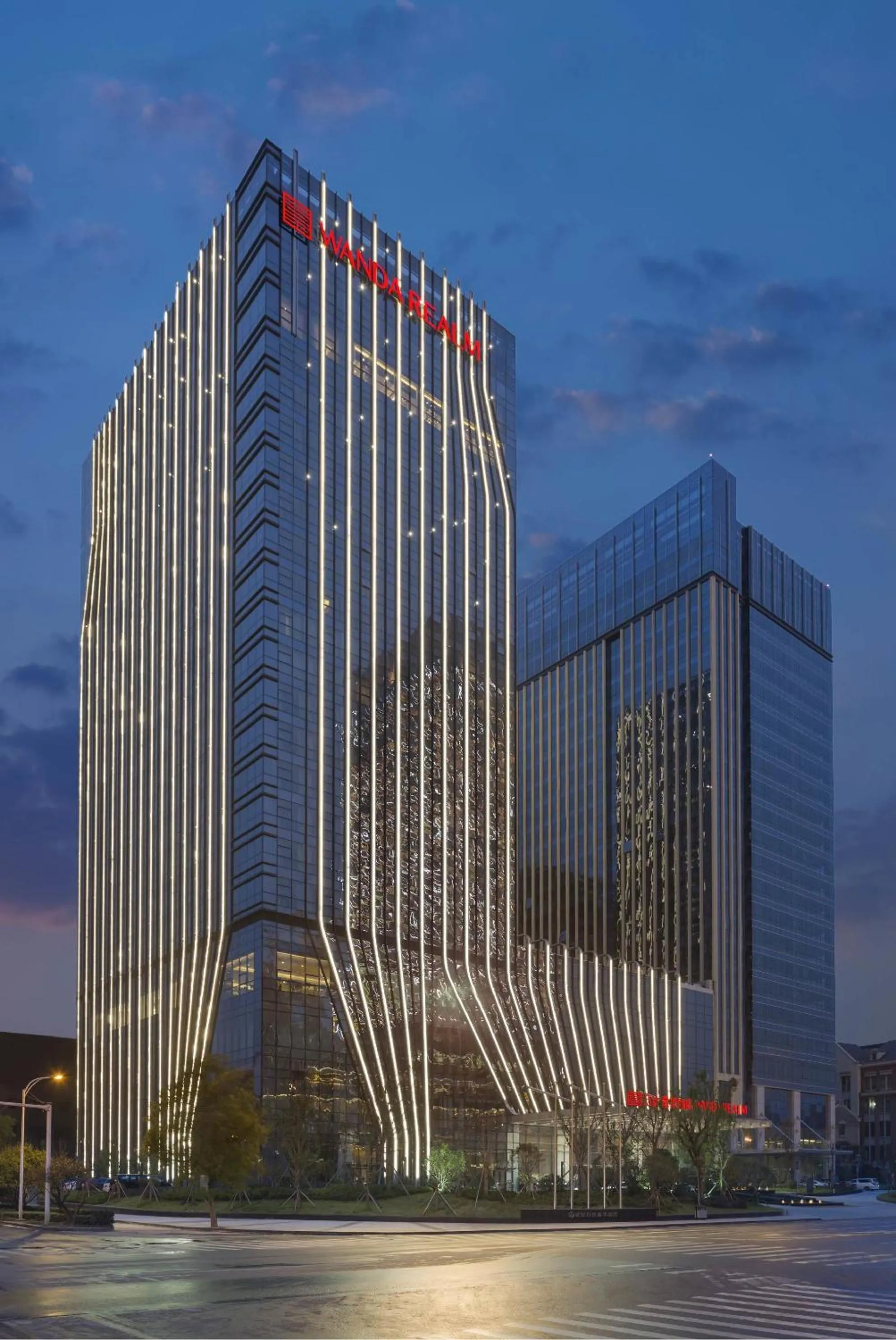 Property building in Wanda Realm Wuhan