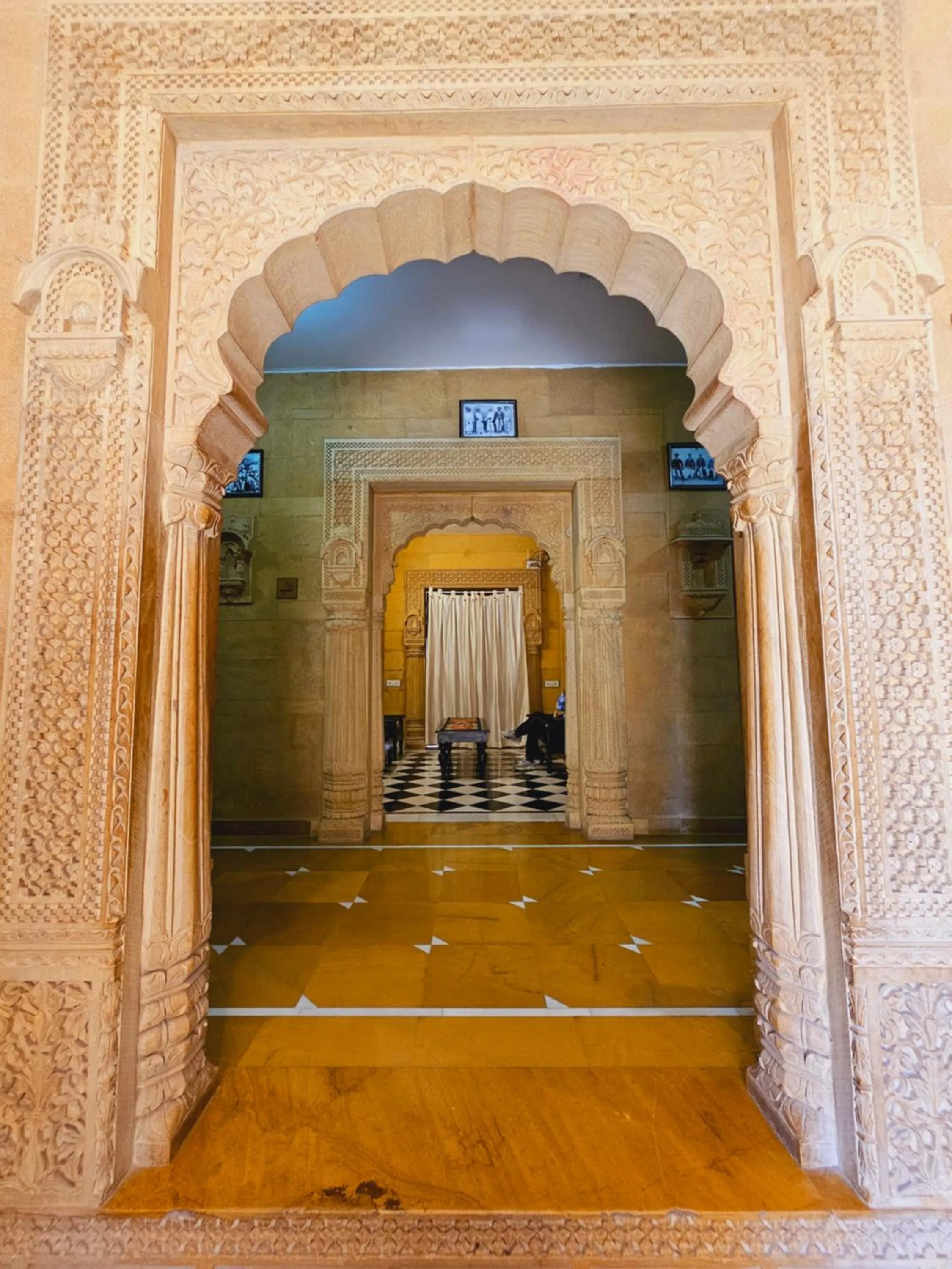 Facade/entrance in Hotel Royal Haveli