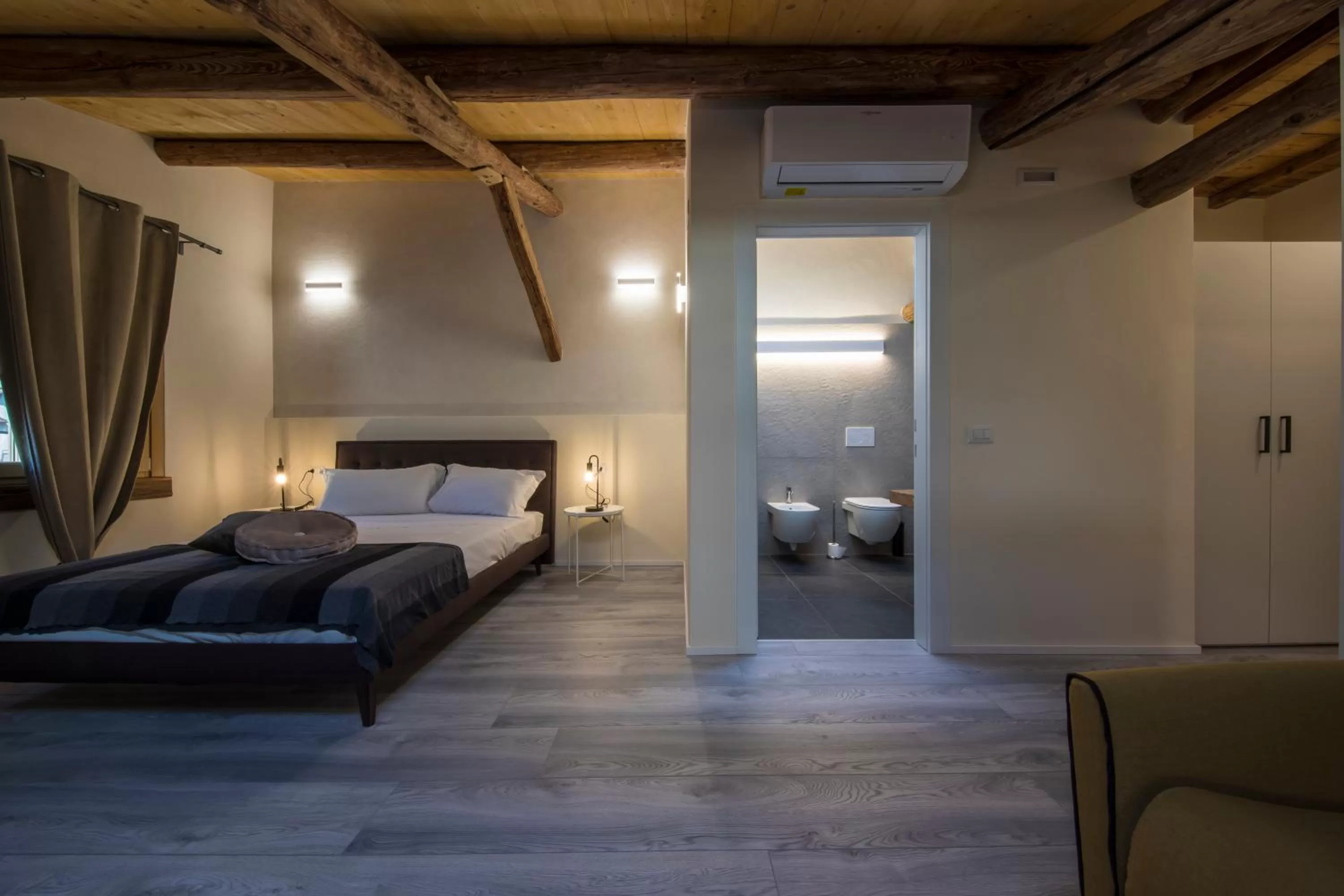 Photo of the whole room, Bed in Corte Garibaldi