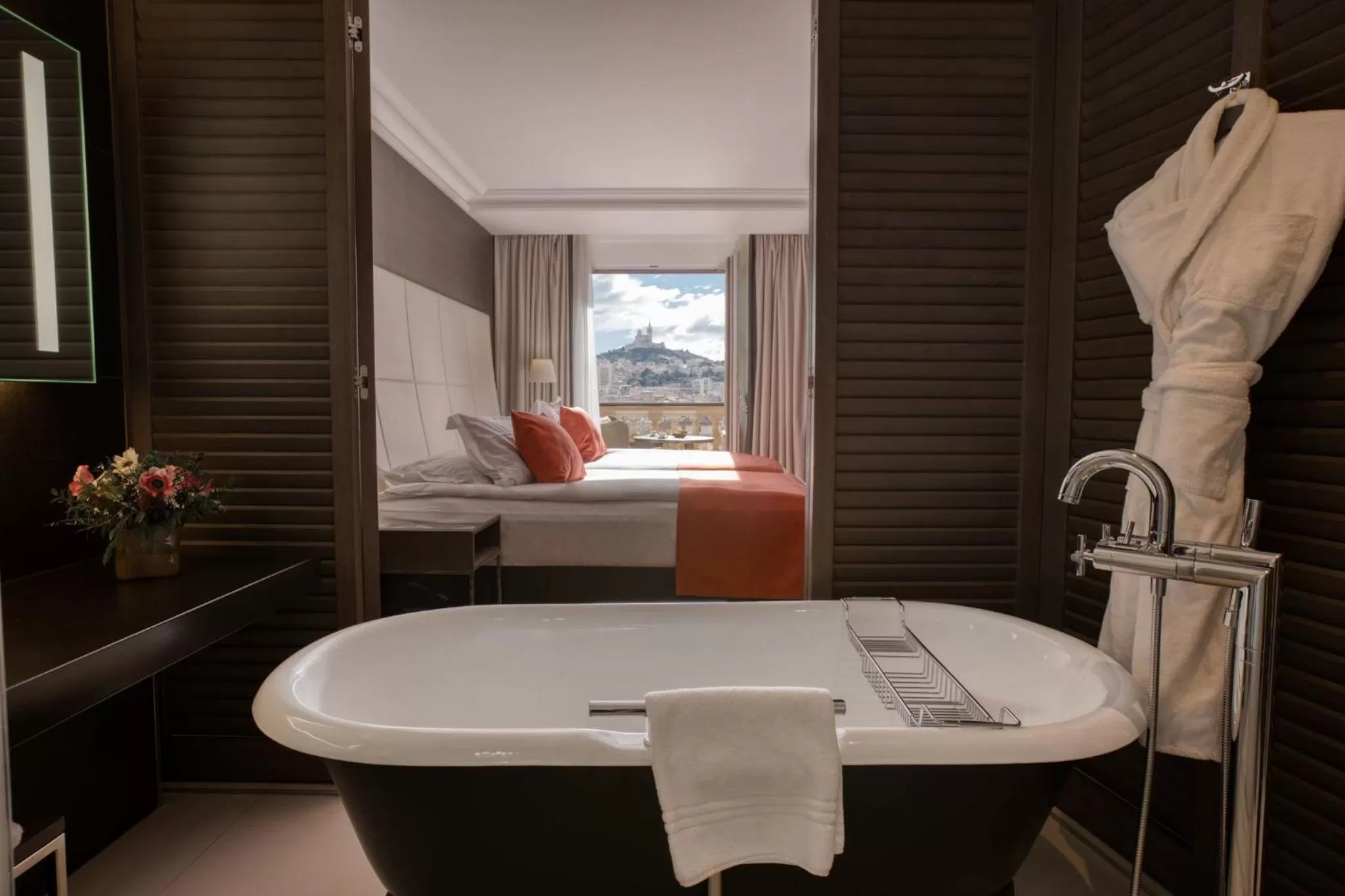 Photo of the whole room, Bed in InterContinental Marseille - Hotel Dieu by IHG