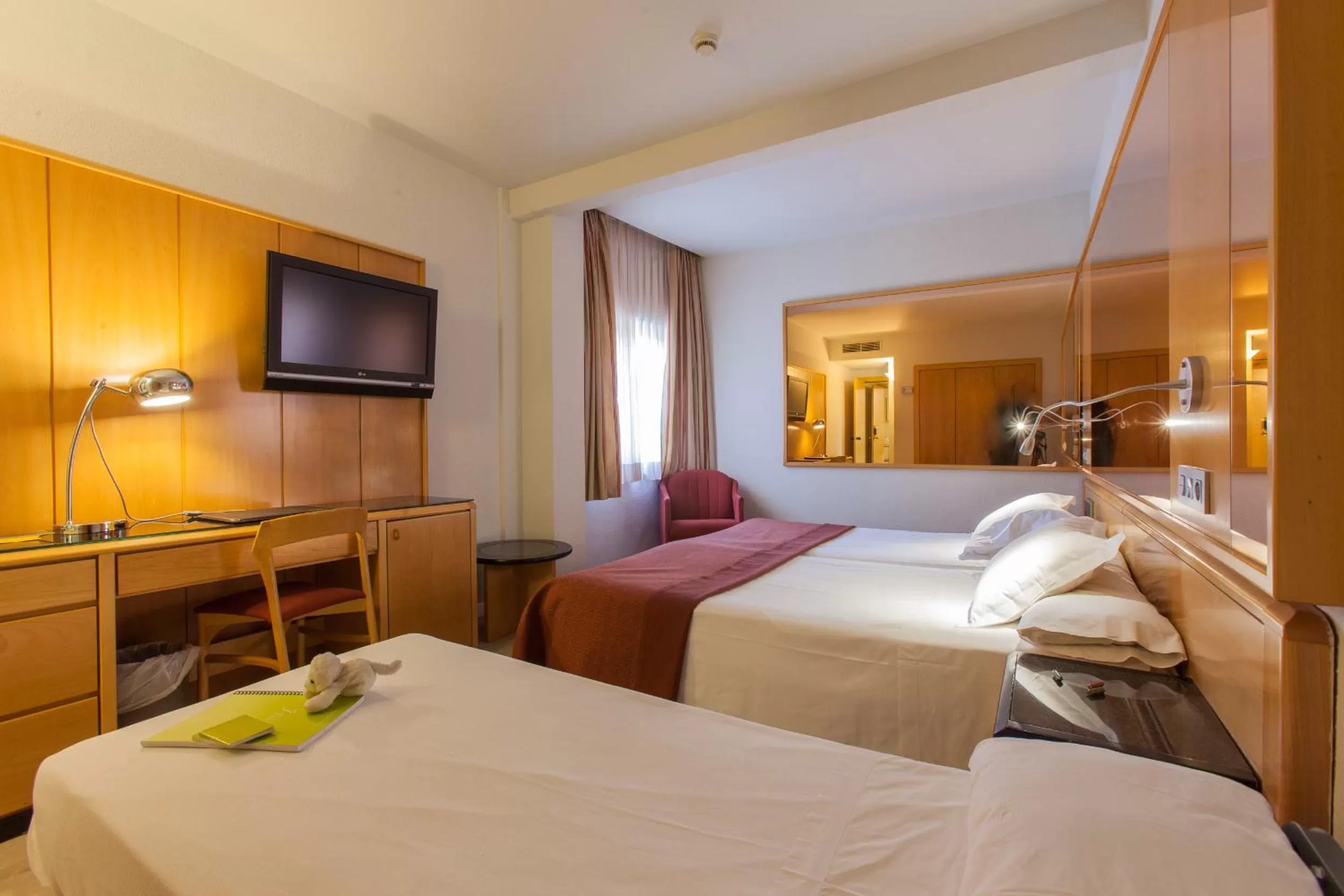 Family Room in Silken Rona Dalba