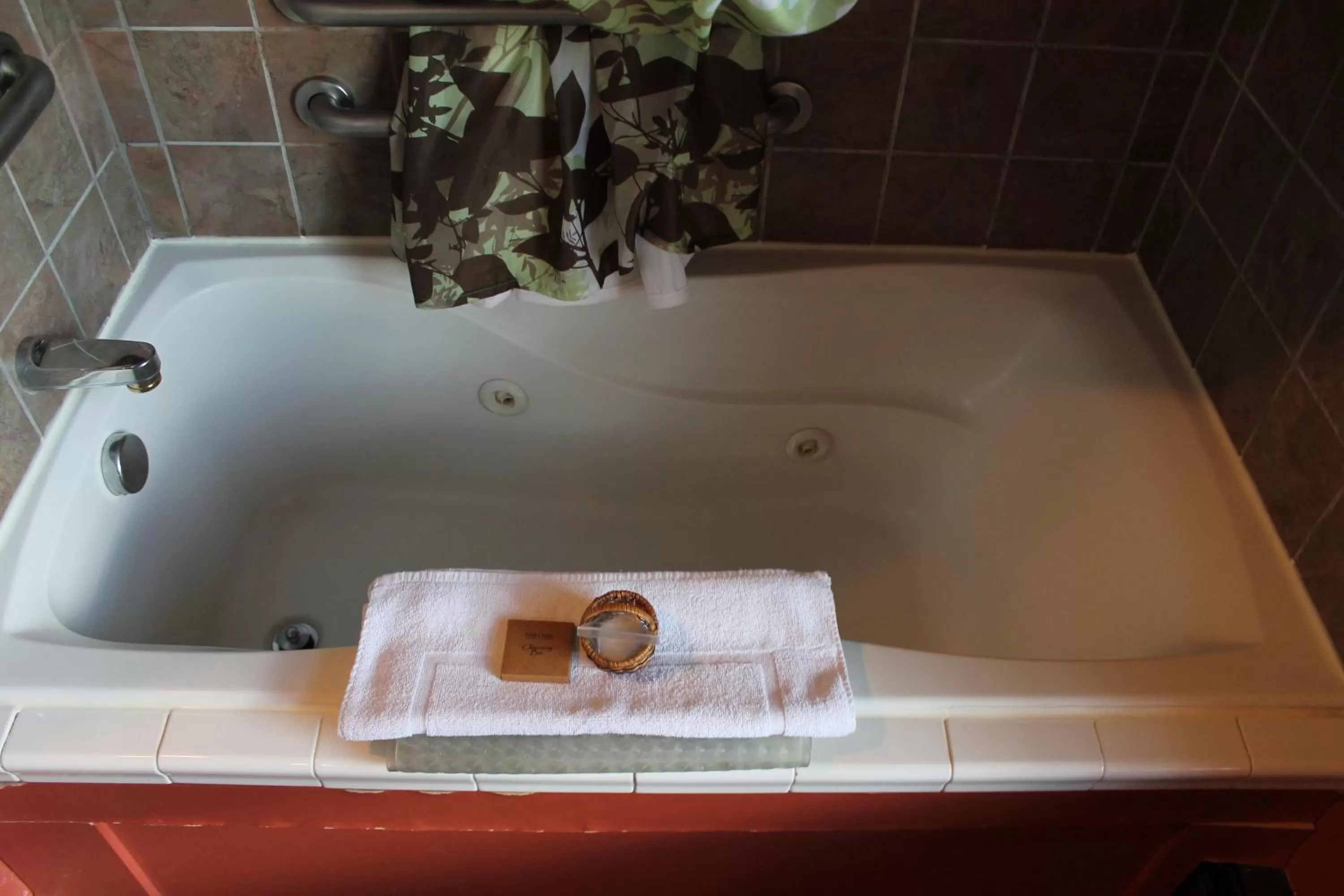 Iowa House Historic Inn