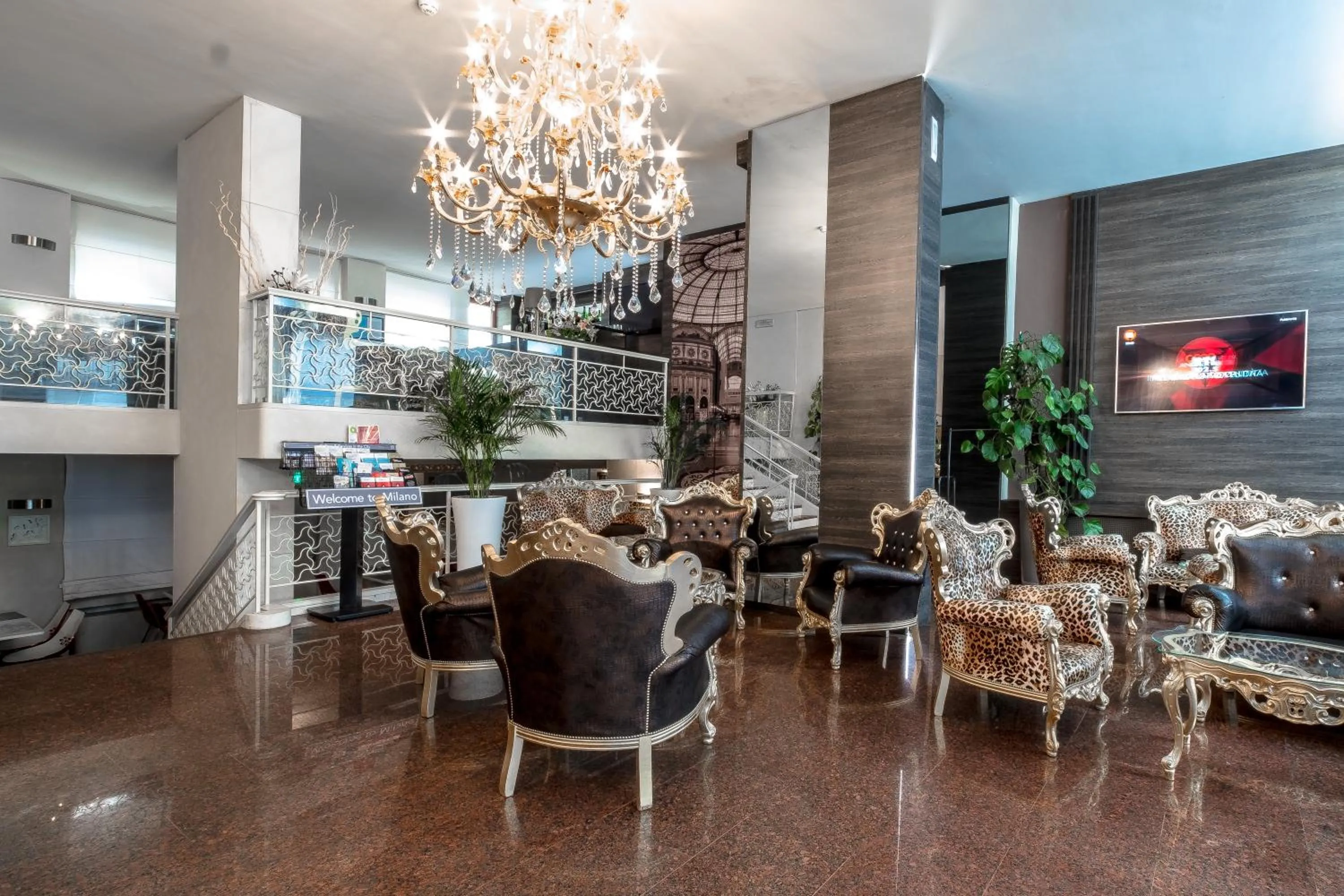 Property building in Canova Hotel