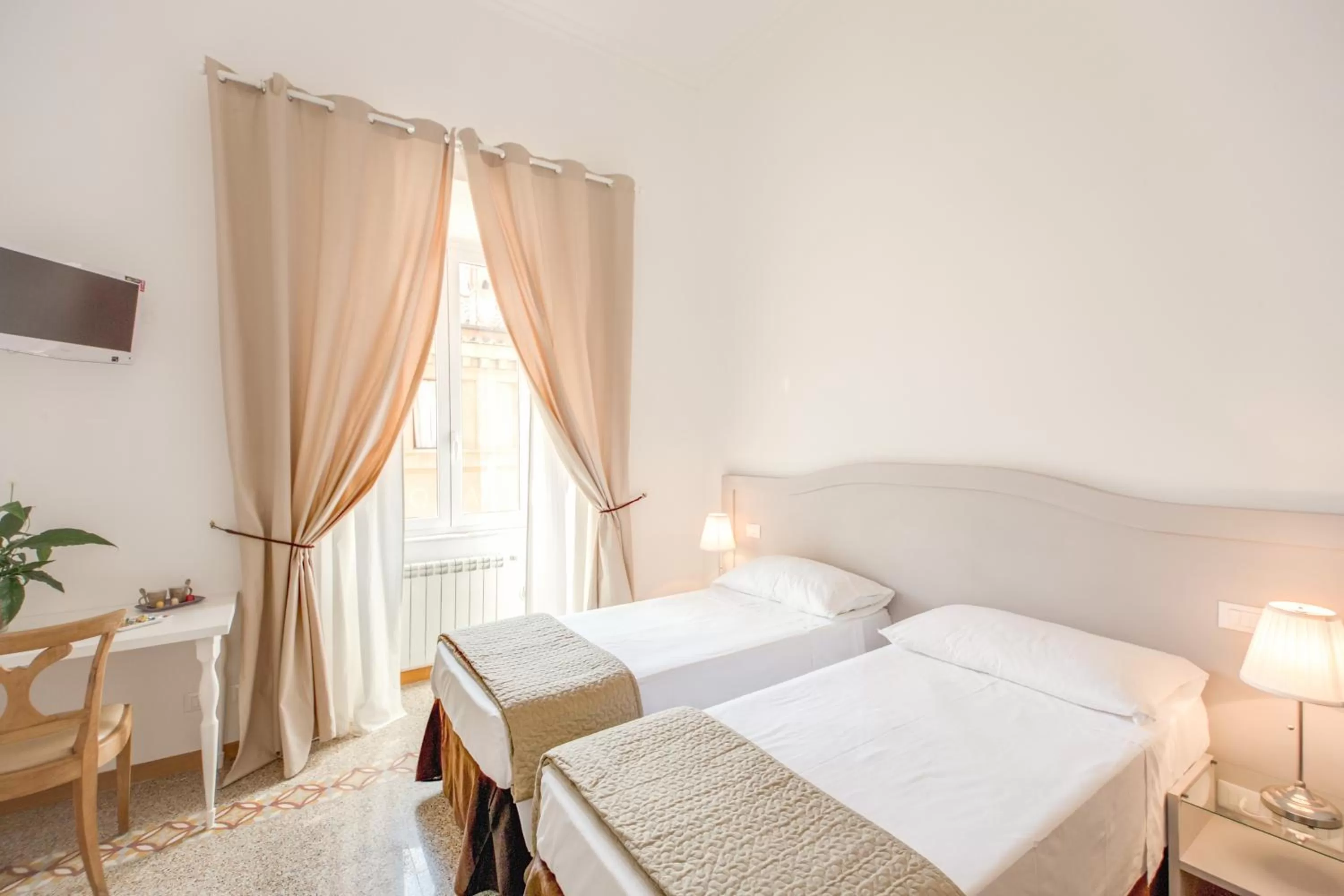 Photo of the whole room, Bed in Biancorèroma B&B