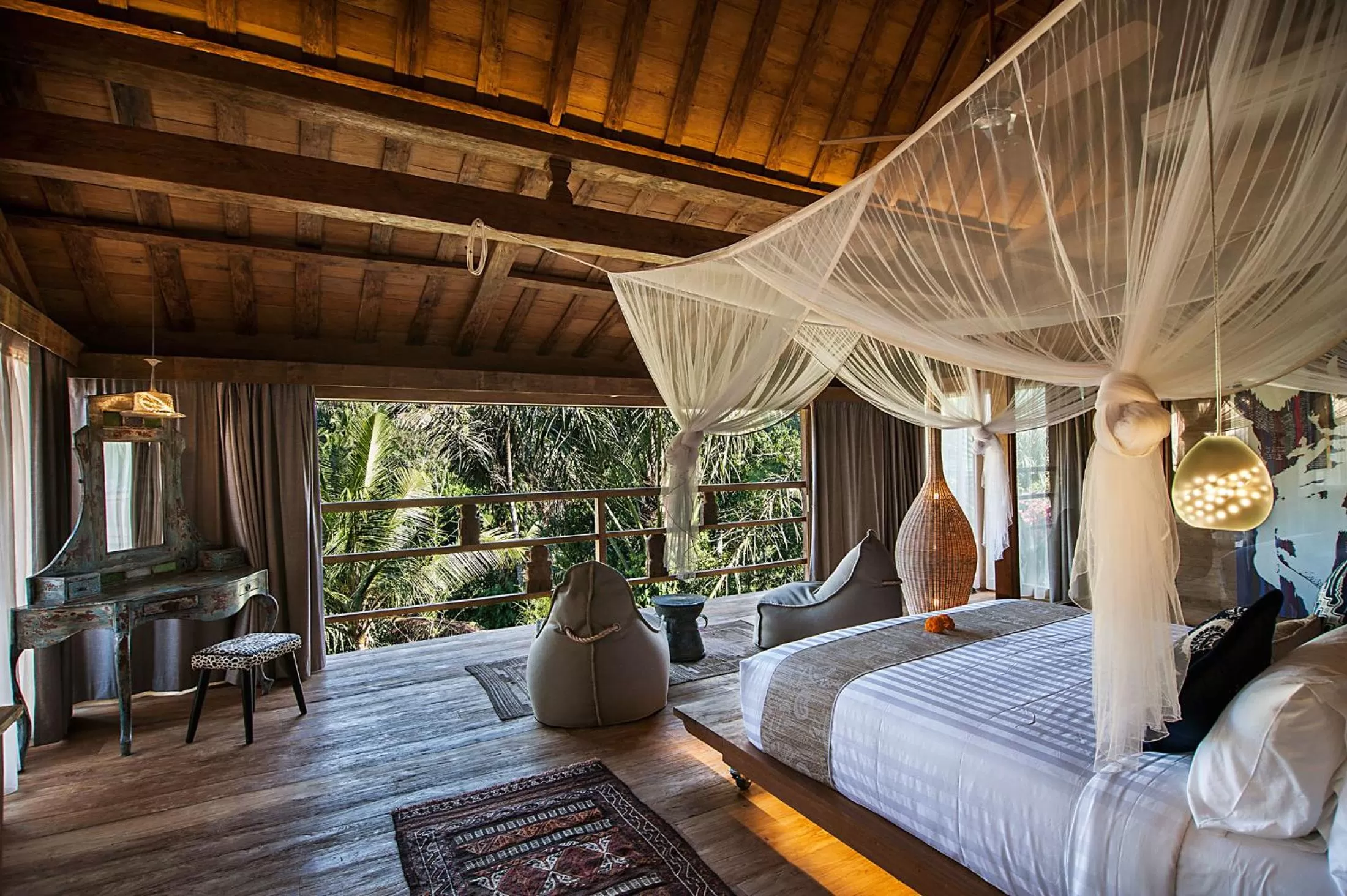 Photo of the whole room, Bed in Blue Karma Dijiwa Ubud