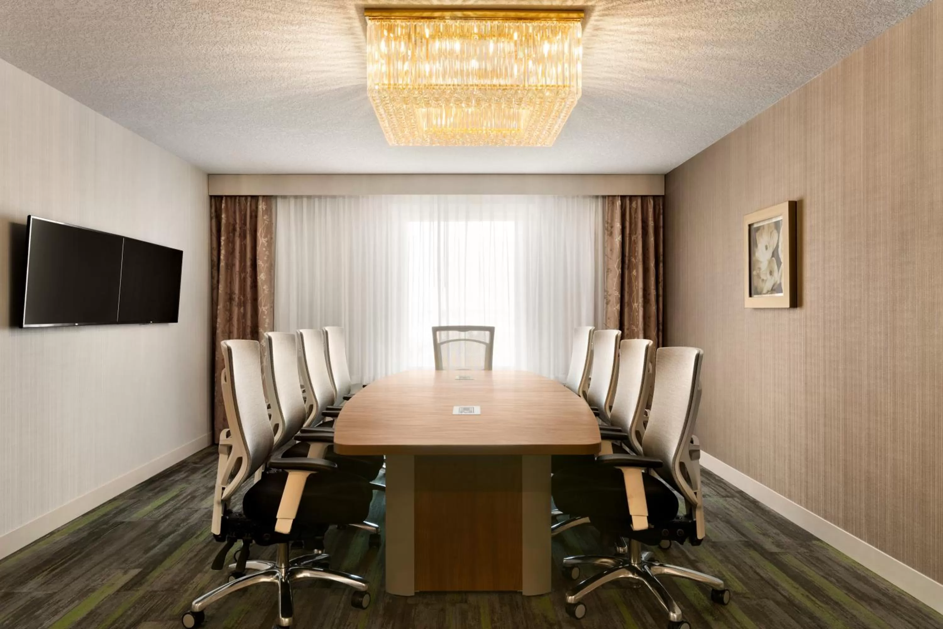 Meeting/conference room in Ramada by Wyndham St Paul AB