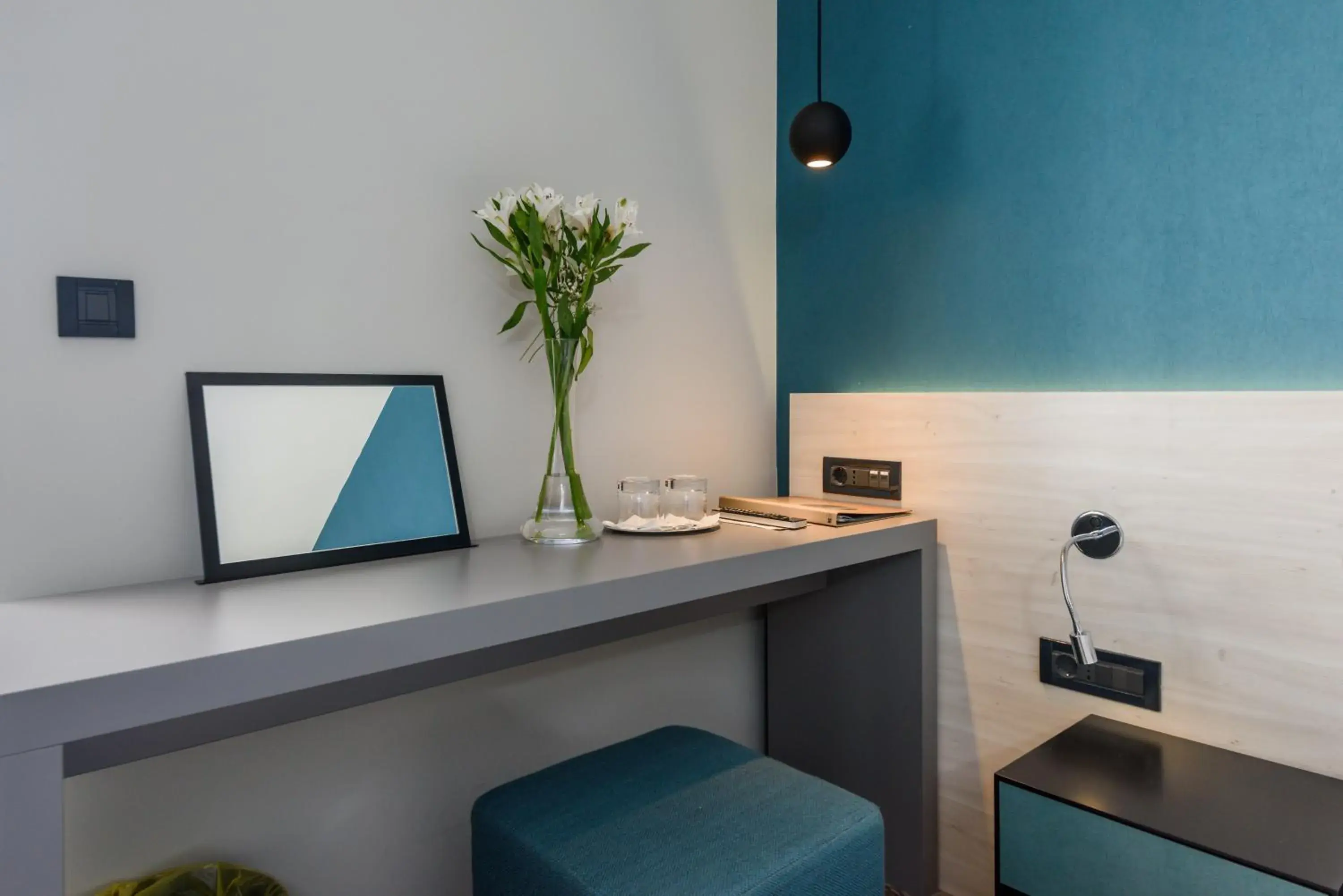 Standard Double Room with Balcony in Hotel Kolovare Standard Double Room with Balcony in Hotel Kolovare