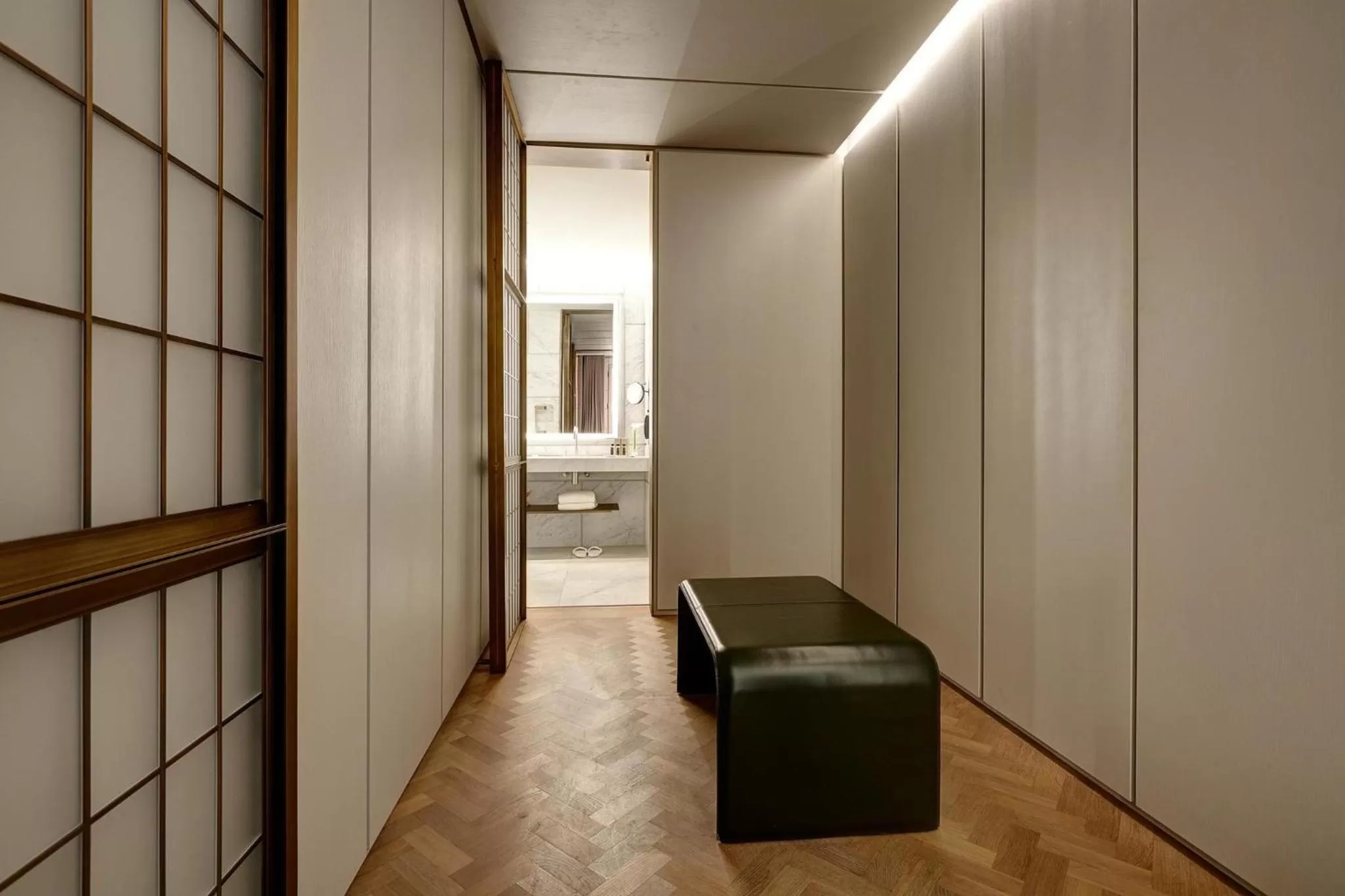 Bedroom in Hotel Cafe Royal