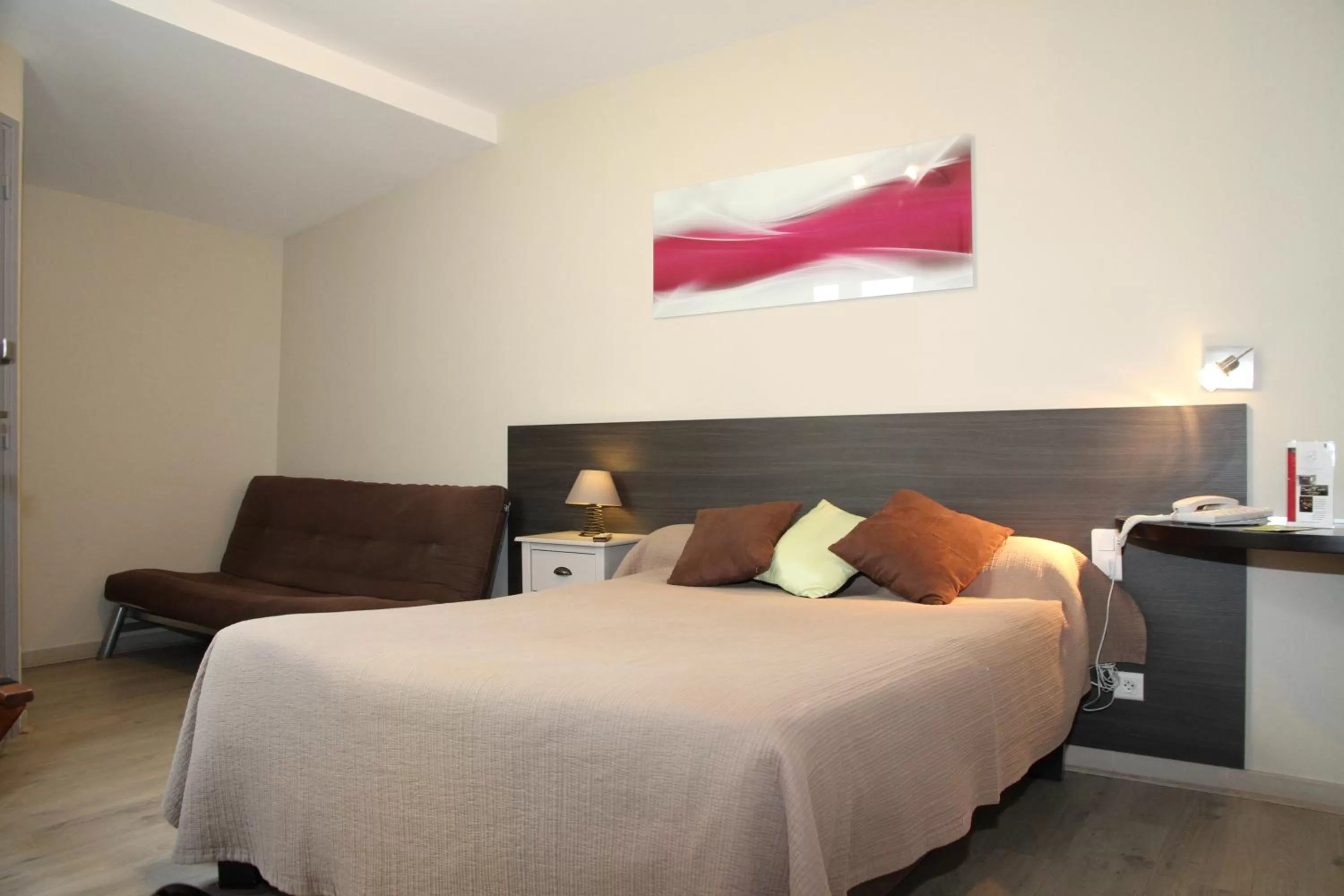 Bedroom, Bed in Hotel Saint Germain