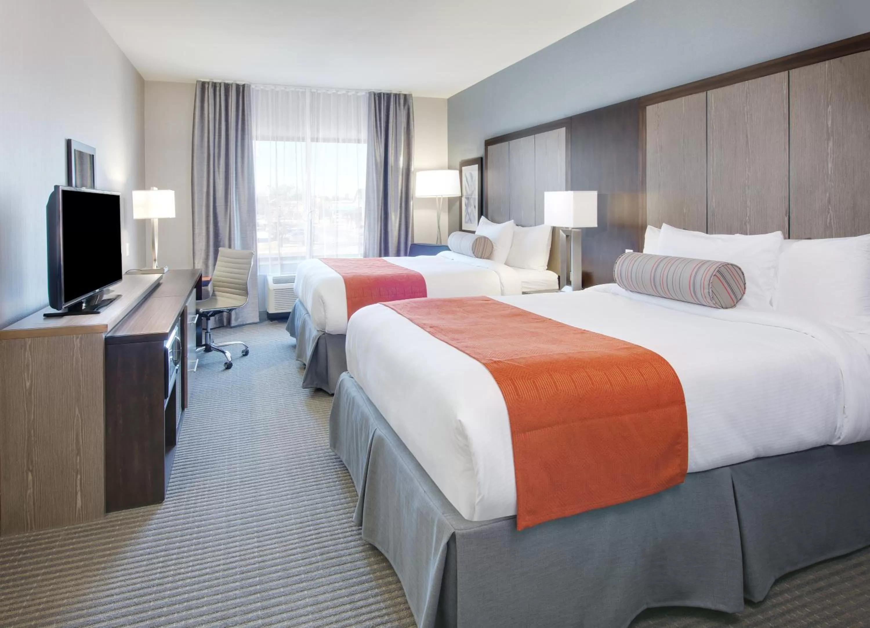 Deluxe Queen Room with Two Queen Beds - Accessible/Non Smoking in Wingate by Wyndham San Angelo