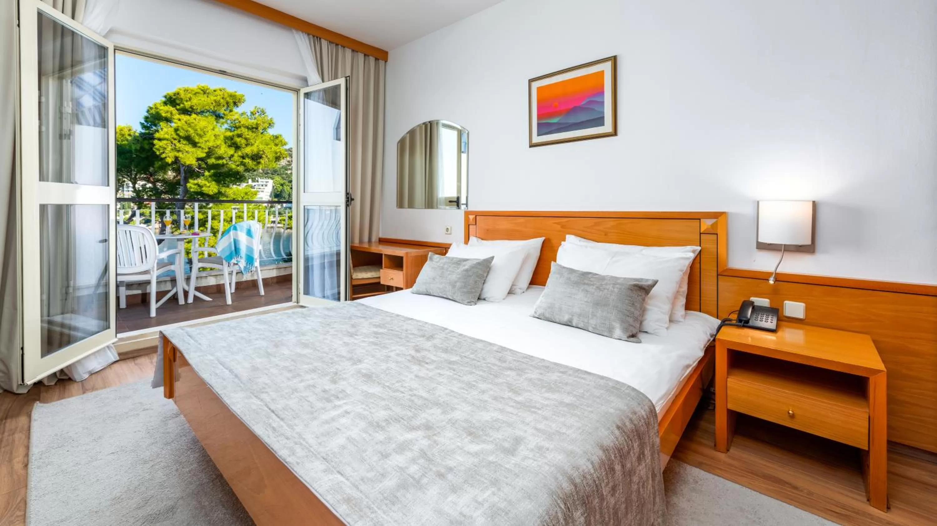 Bed in Hotel Splendid