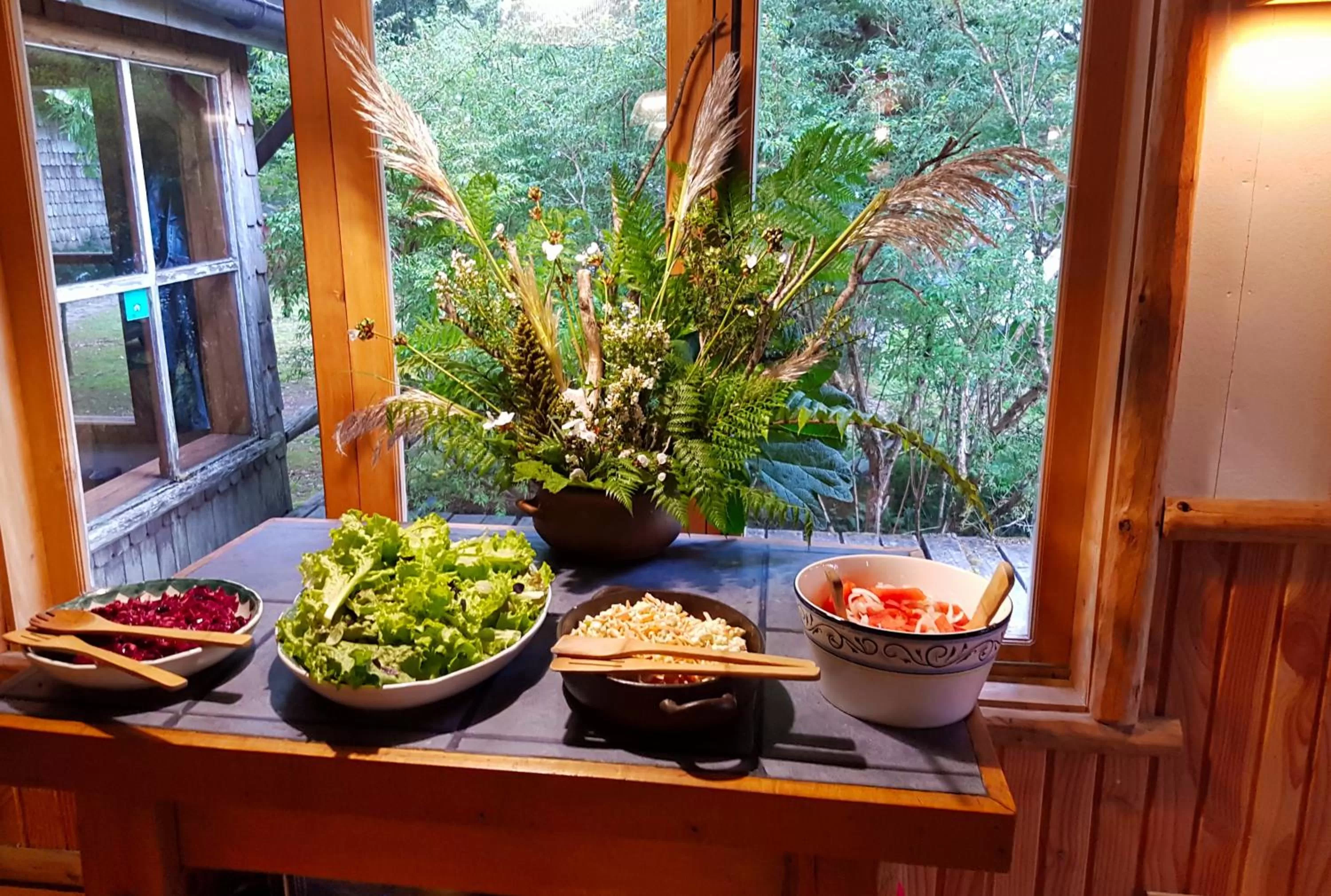 Meals in Posada Queulat