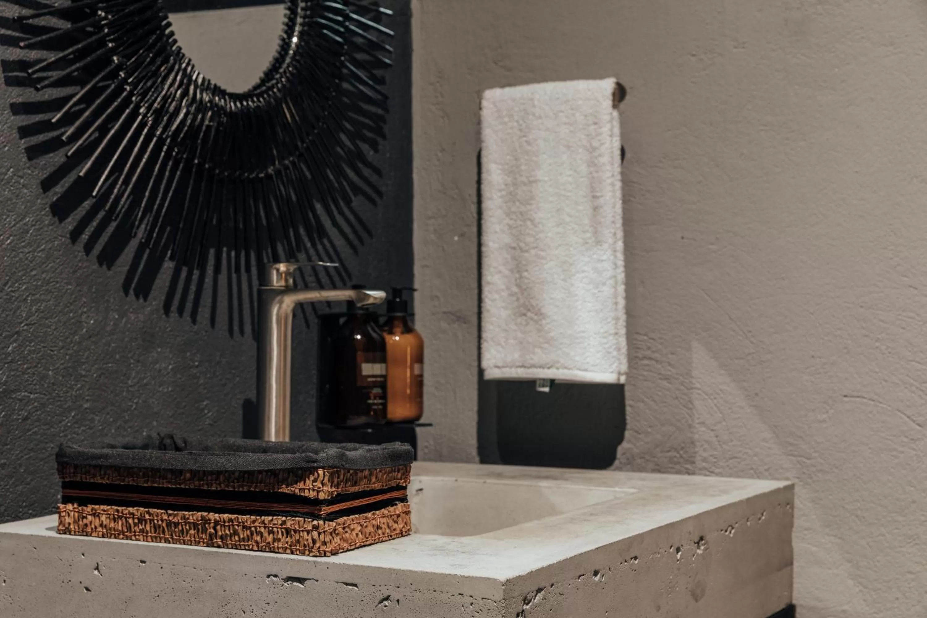 Bathroom in Sui Posada Boutique