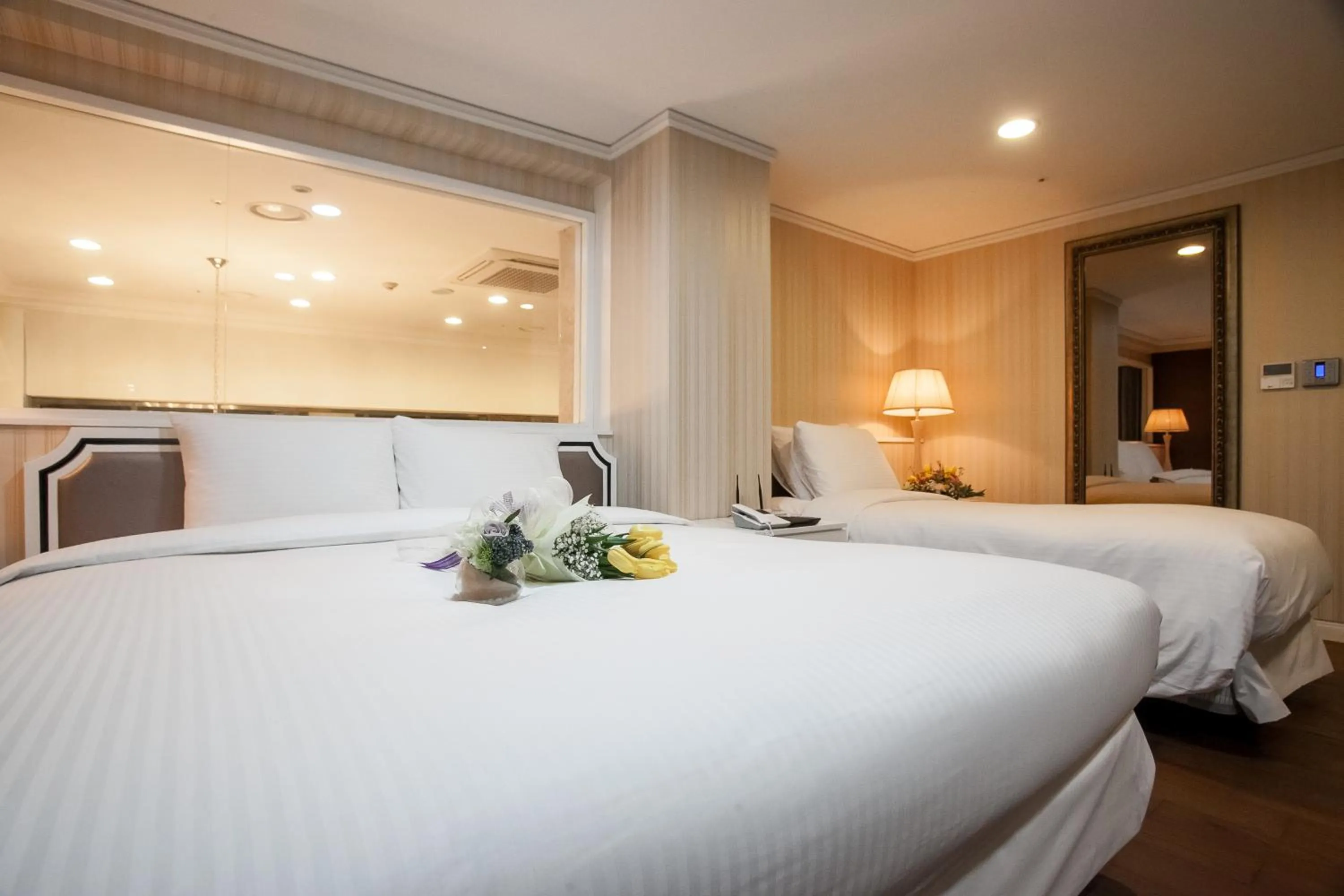 Decorative detail, Bed in Hotel Pharos