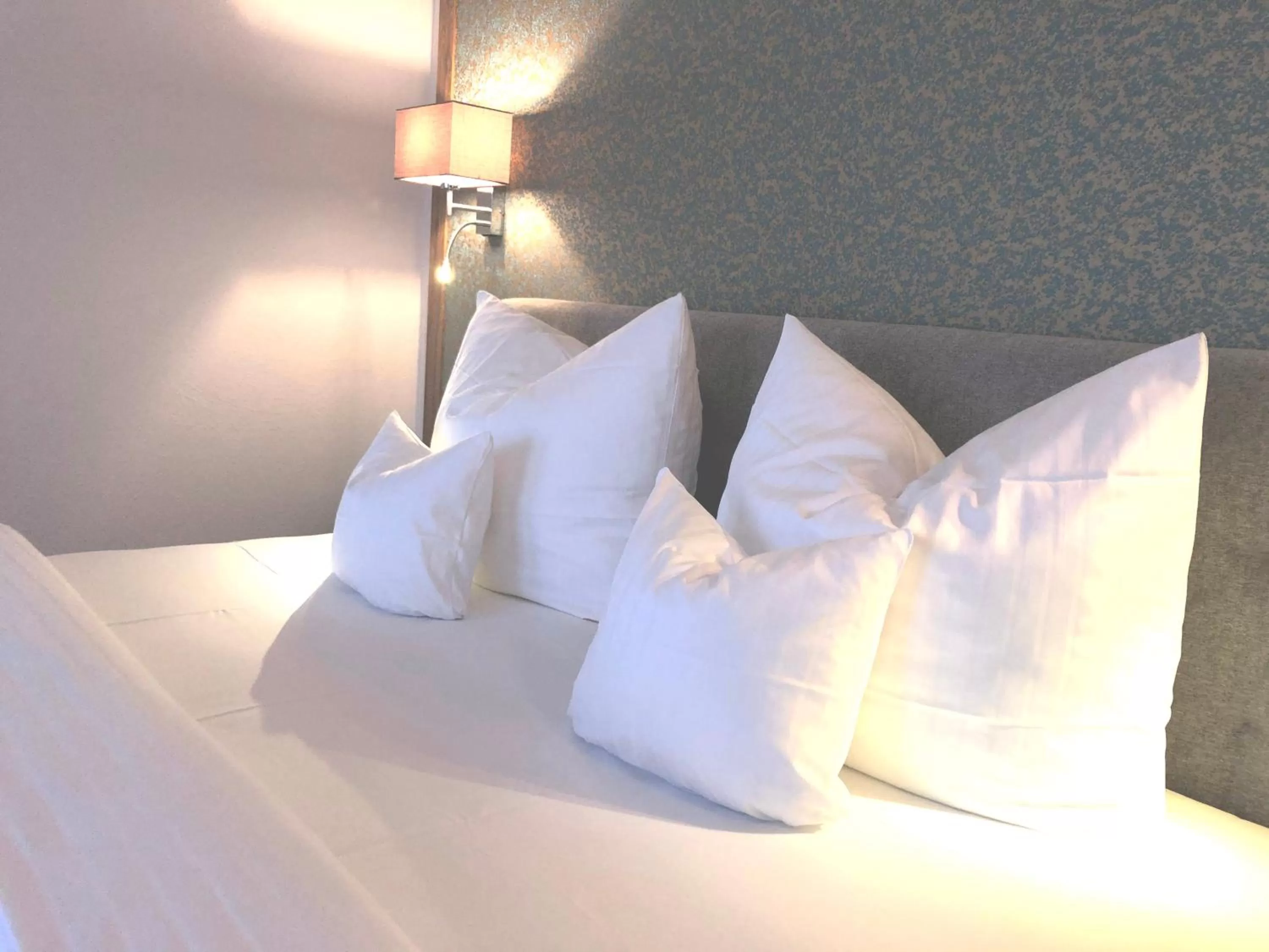 Bed in Hotel zur Post